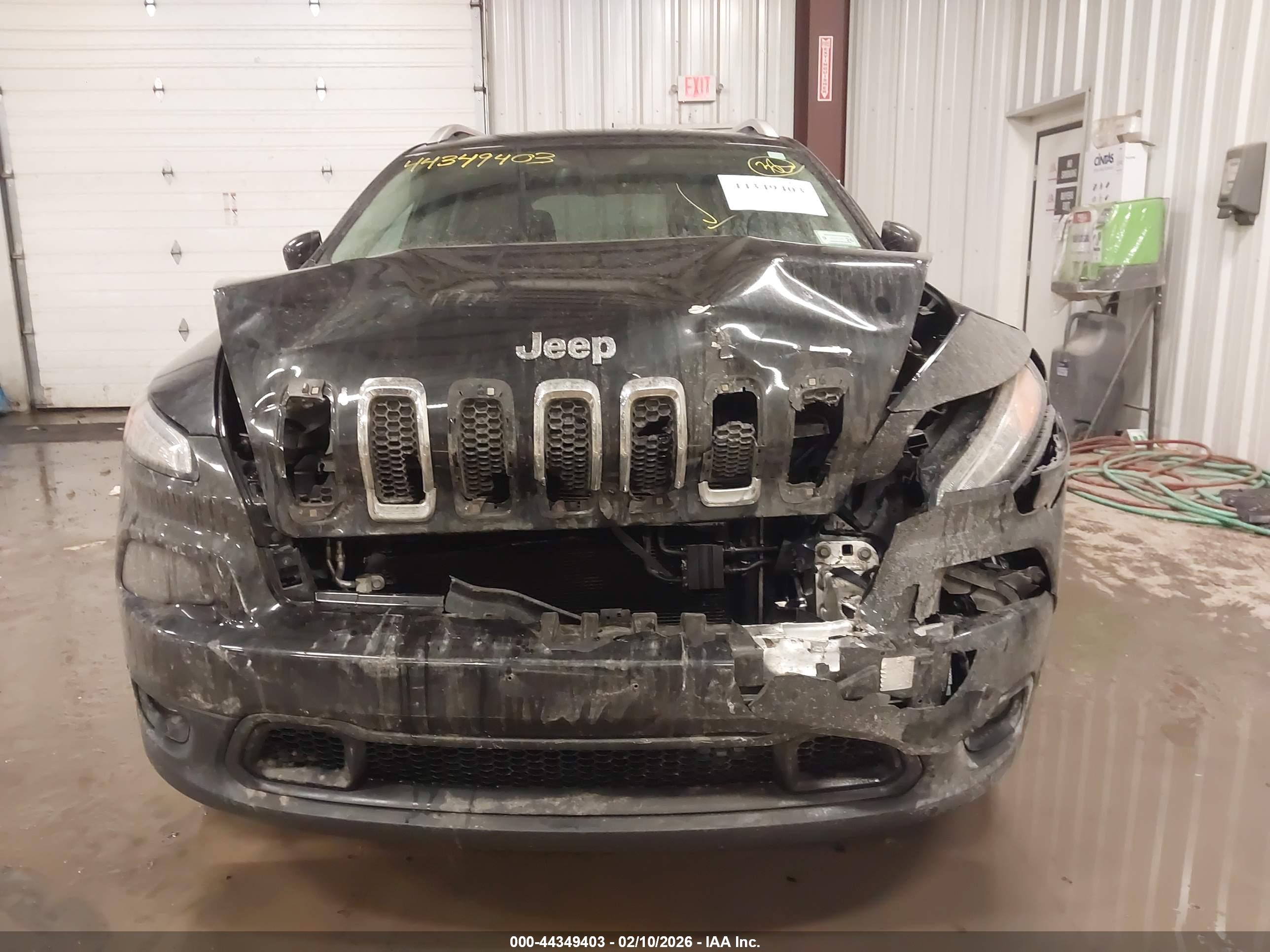 JEEP CHEROKEE image 6