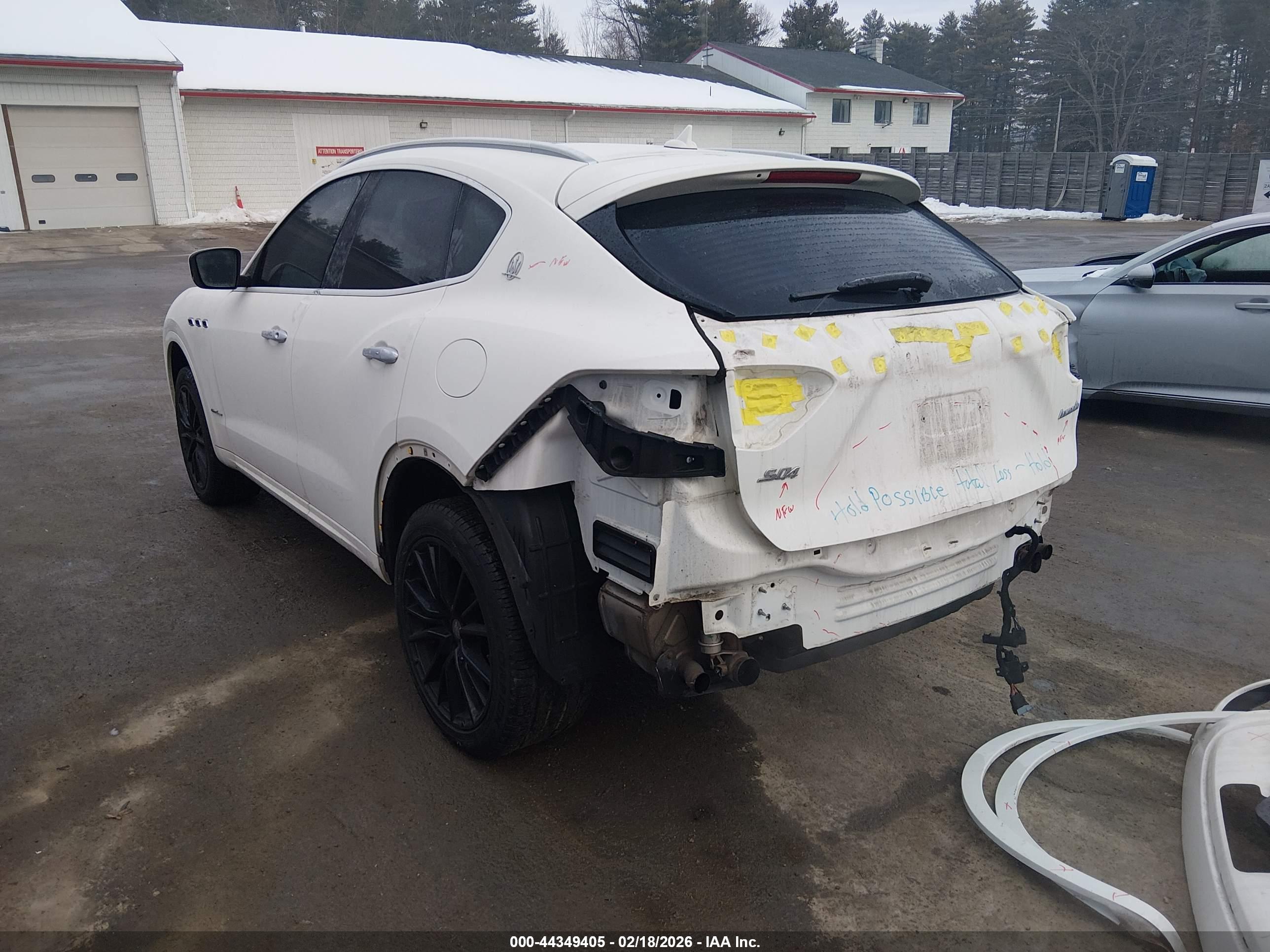MASERATI LEVANTE image 3