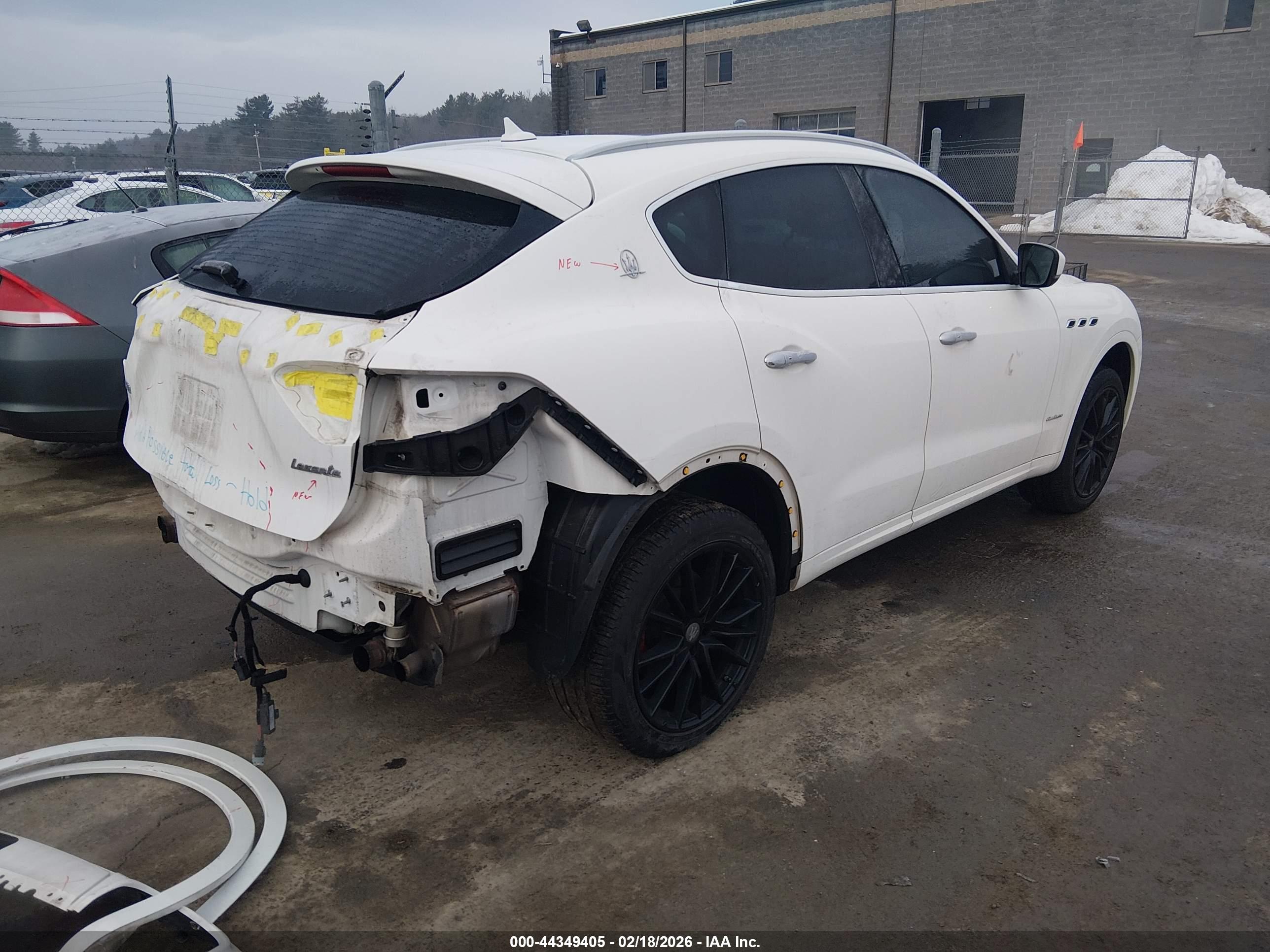 MASERATI LEVANTE image 4