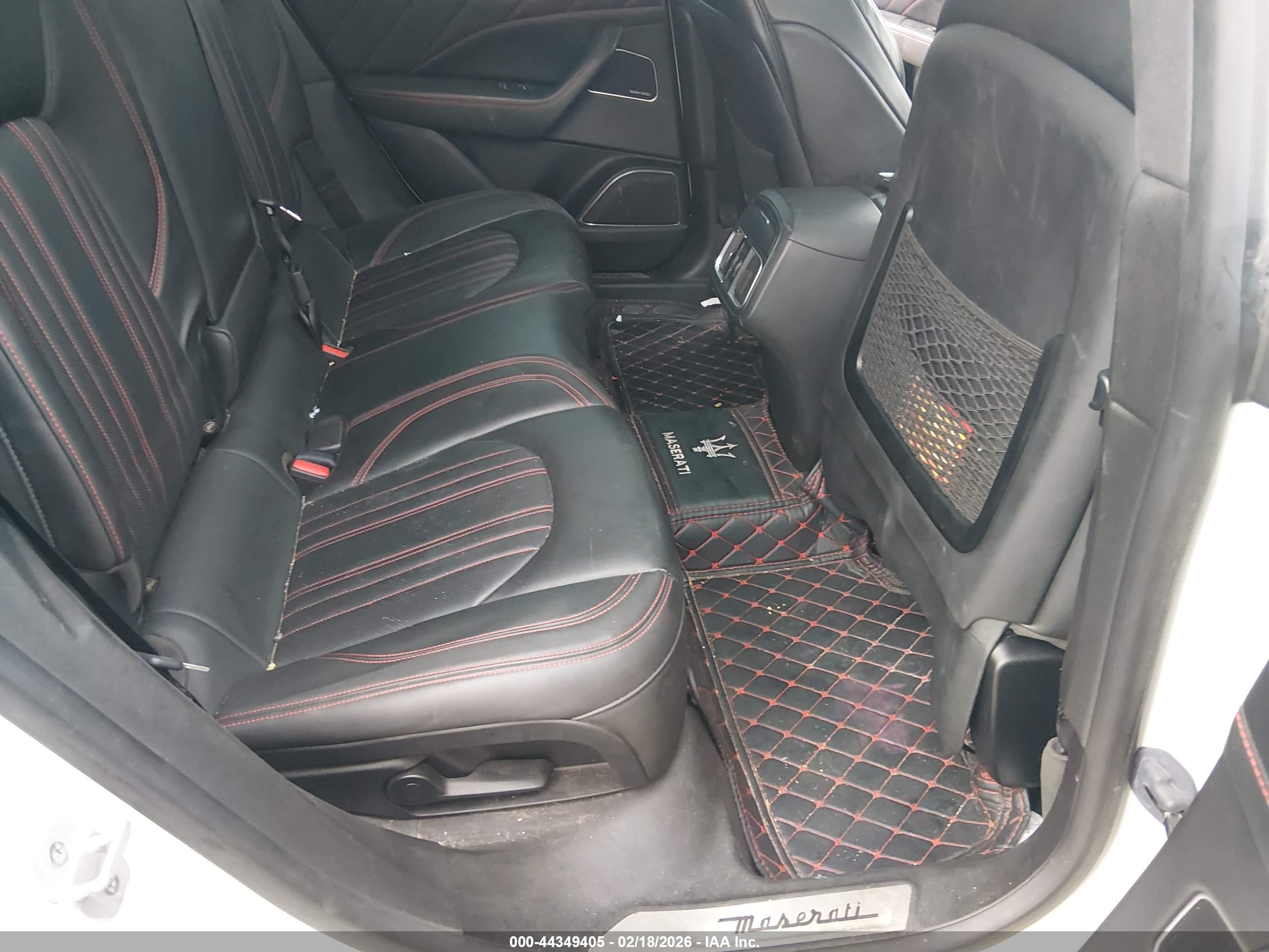 MASERATI LEVANTE image 8