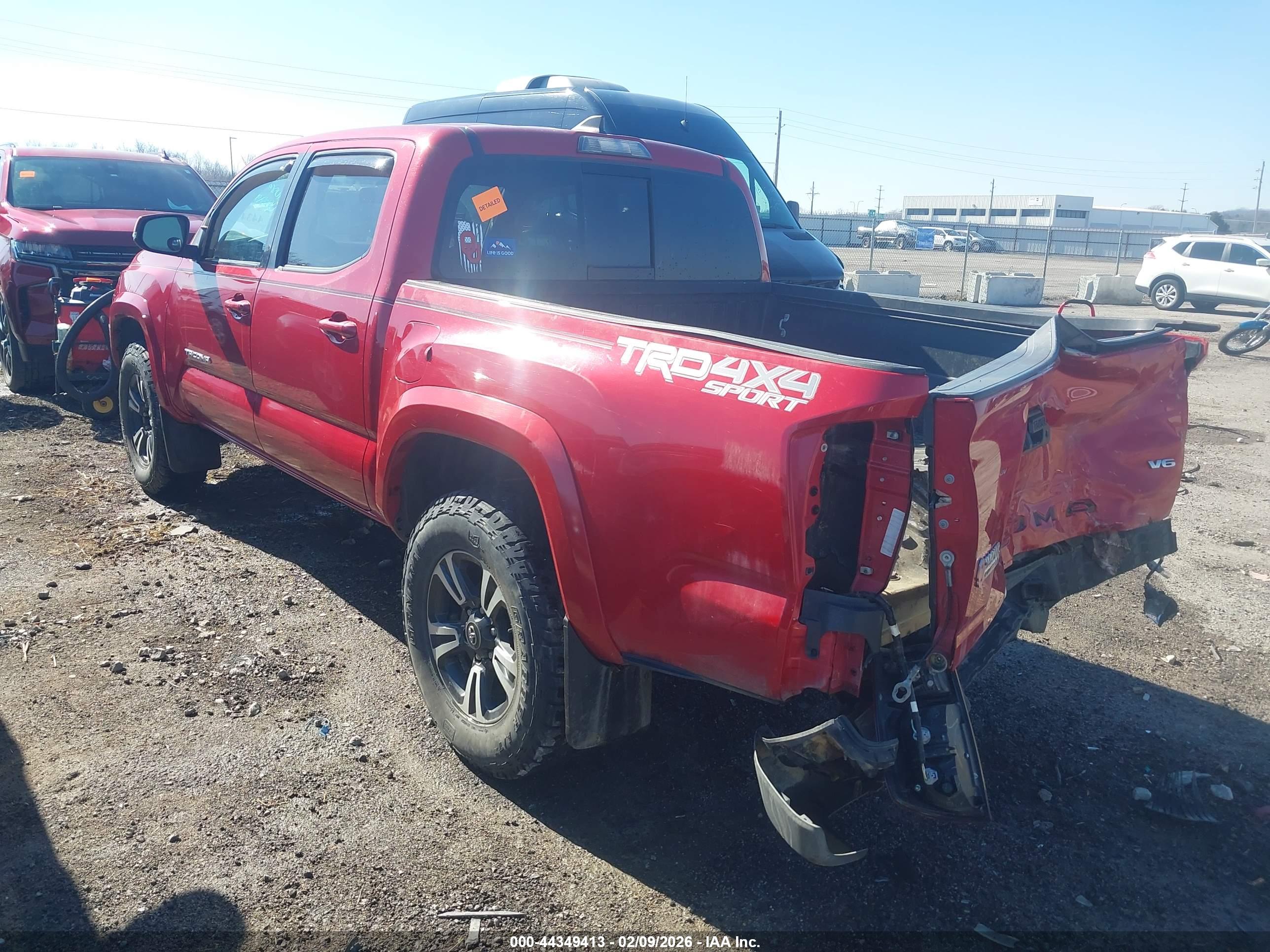 TOYOTA TACOMA image 3
