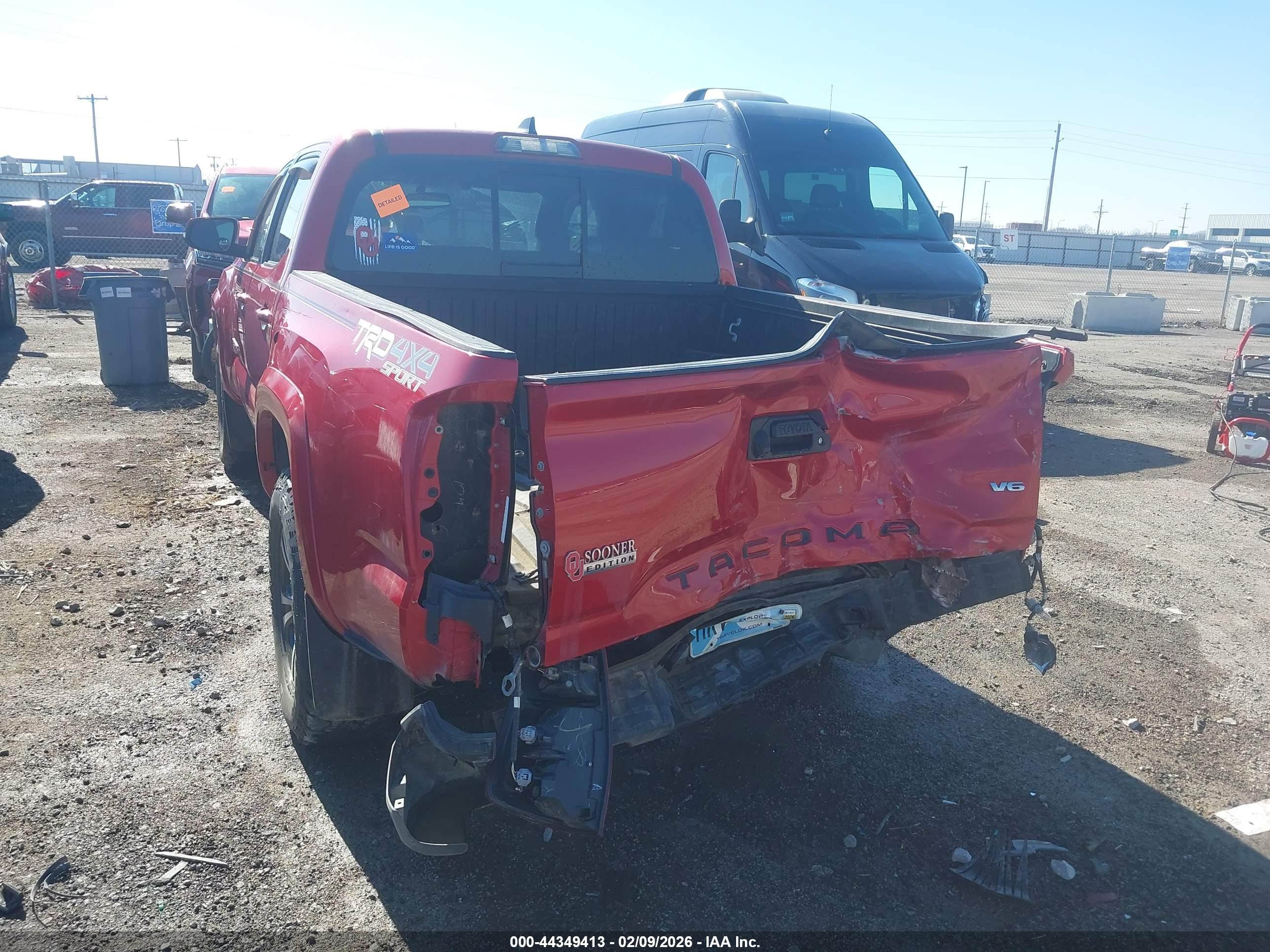TOYOTA TACOMA image 6