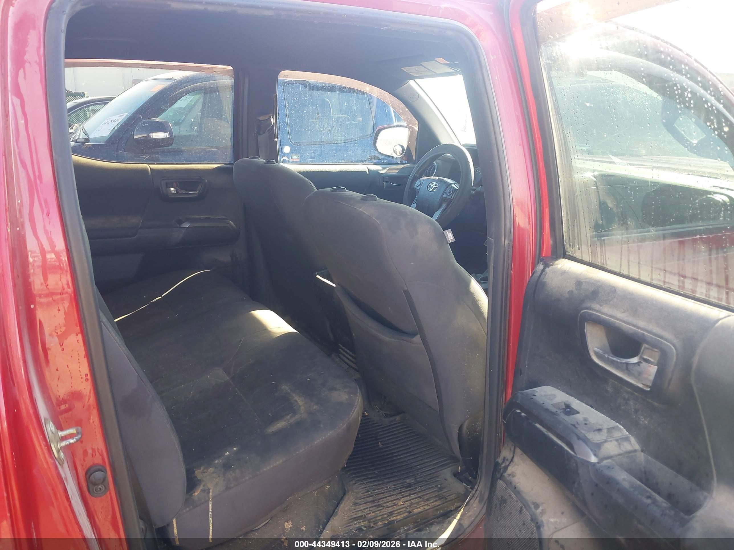 TOYOTA TACOMA image 8