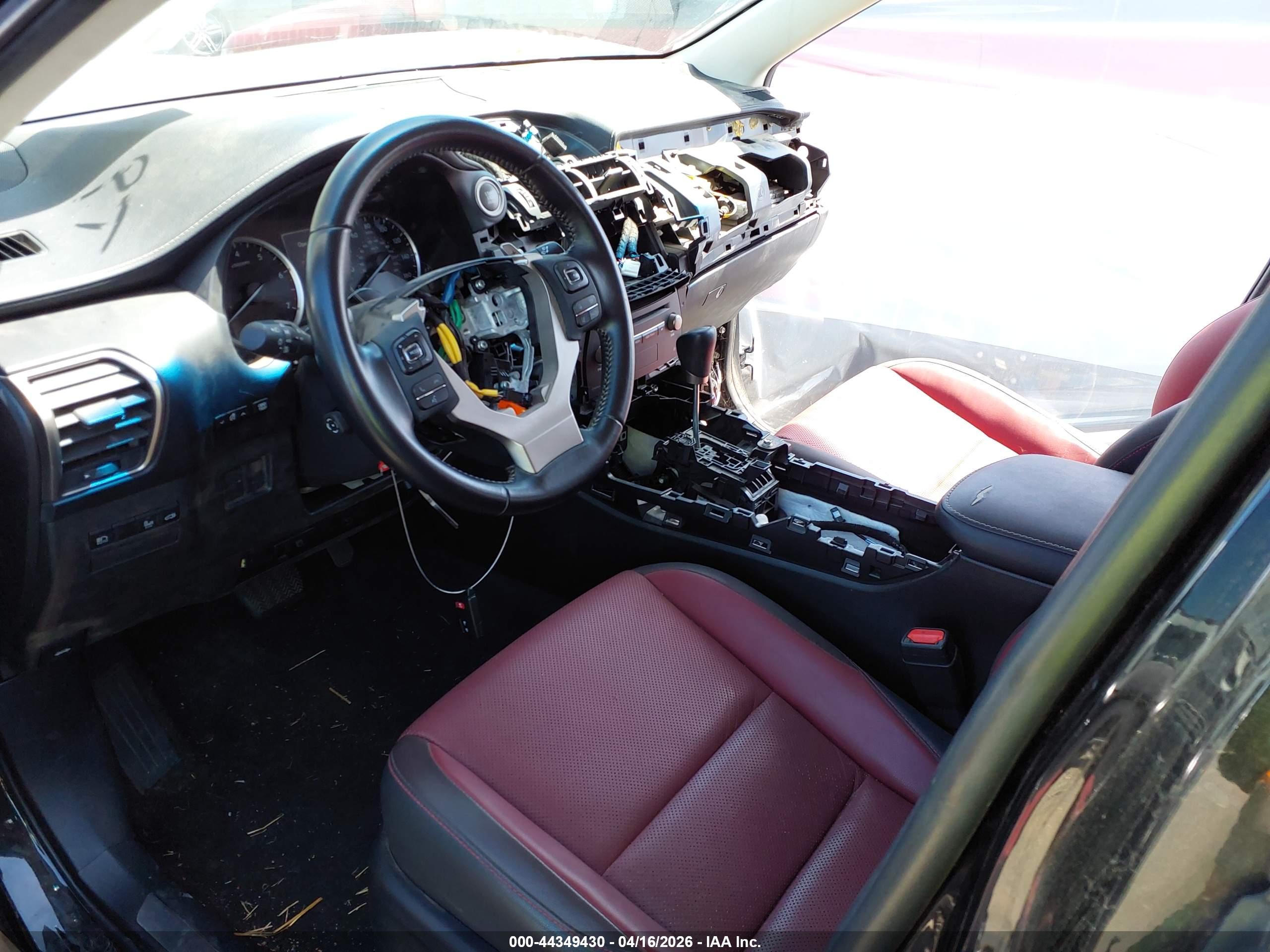LEXUS NX image 5