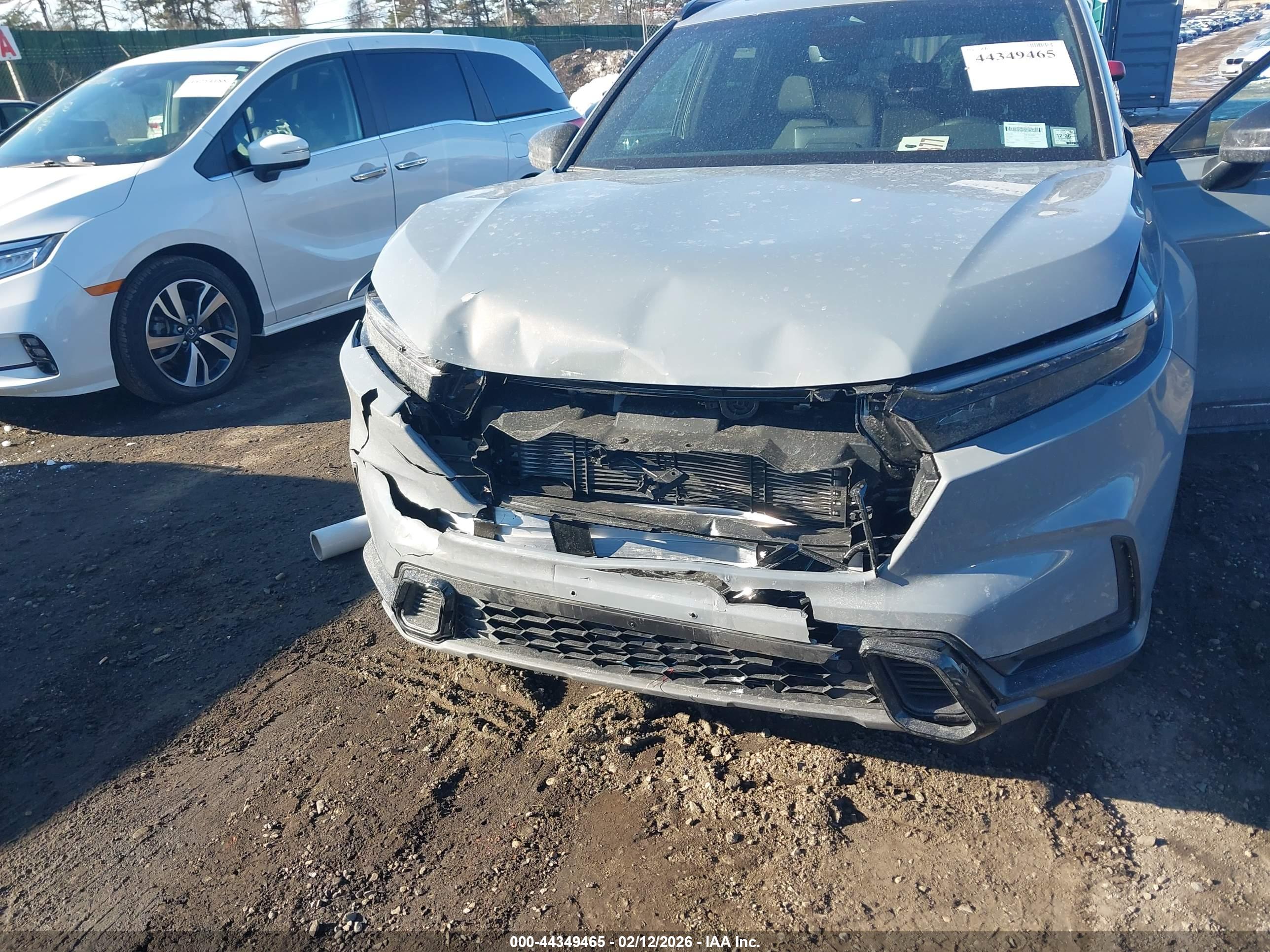 HONDA CR-V image 6