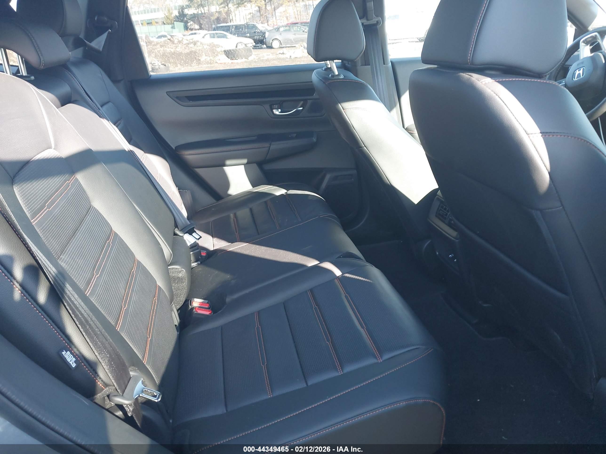 HONDA CR-V image 8