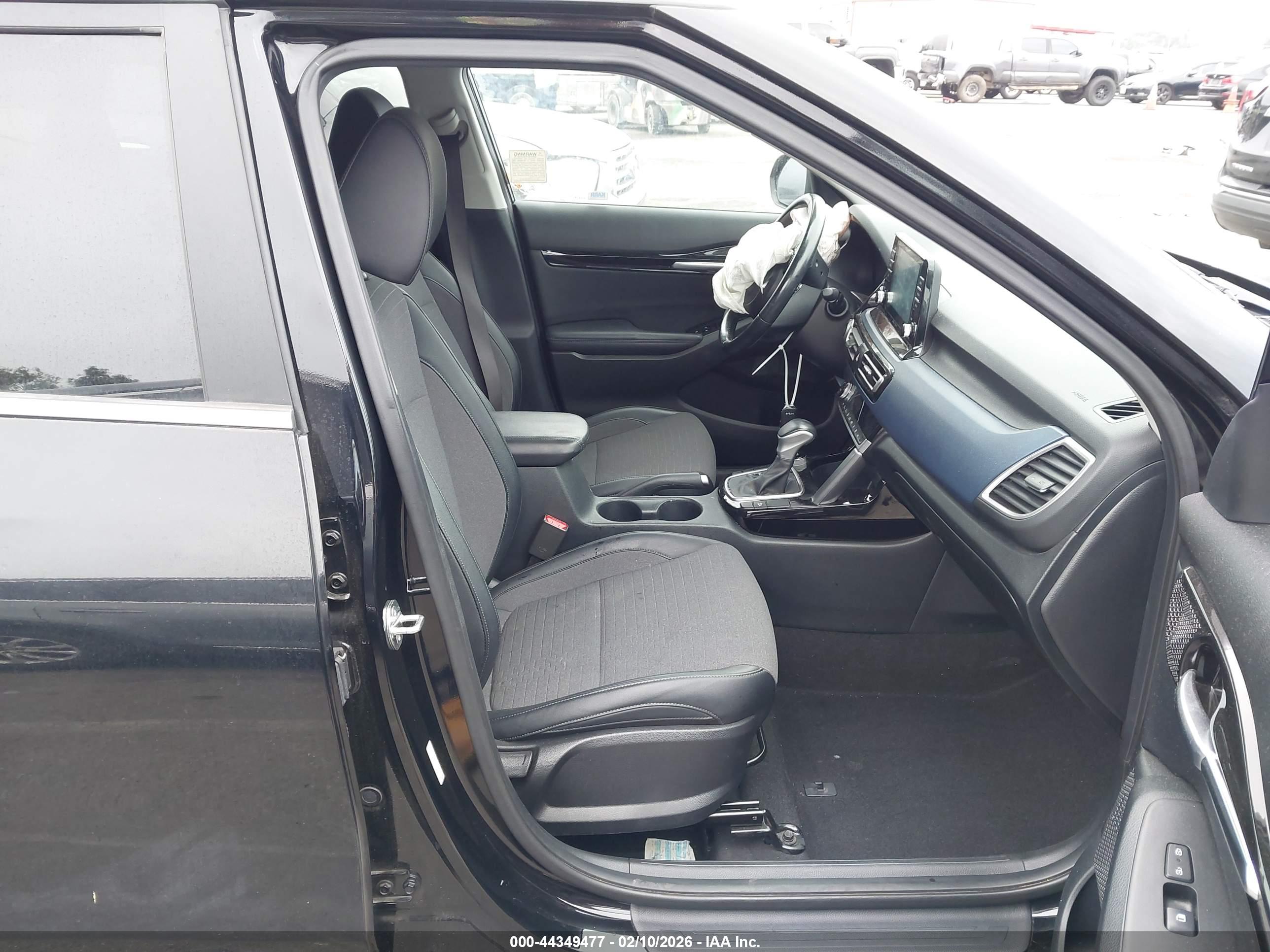 KIA SELTOS image 5