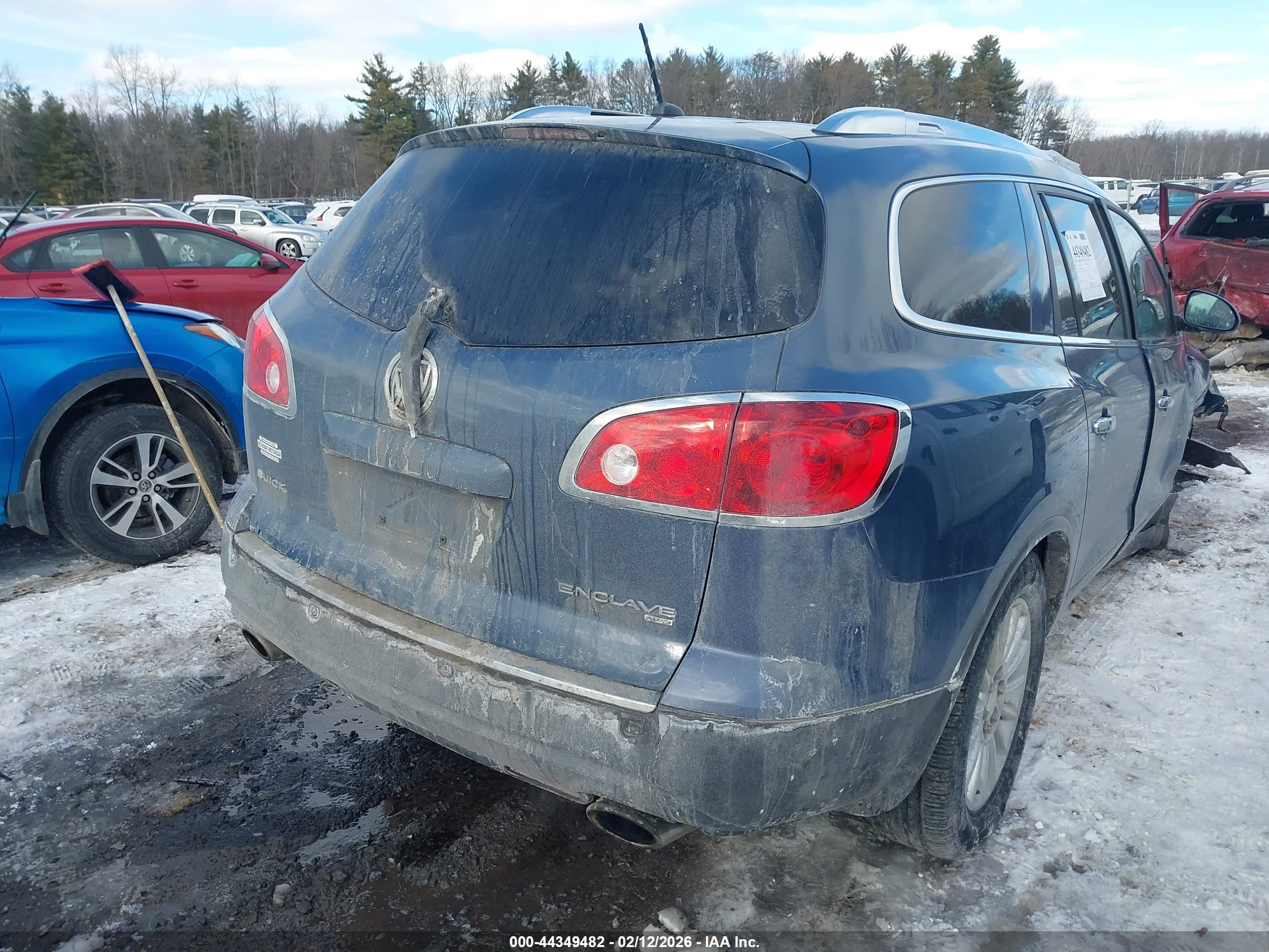 BUICK ENCLAVE image 4