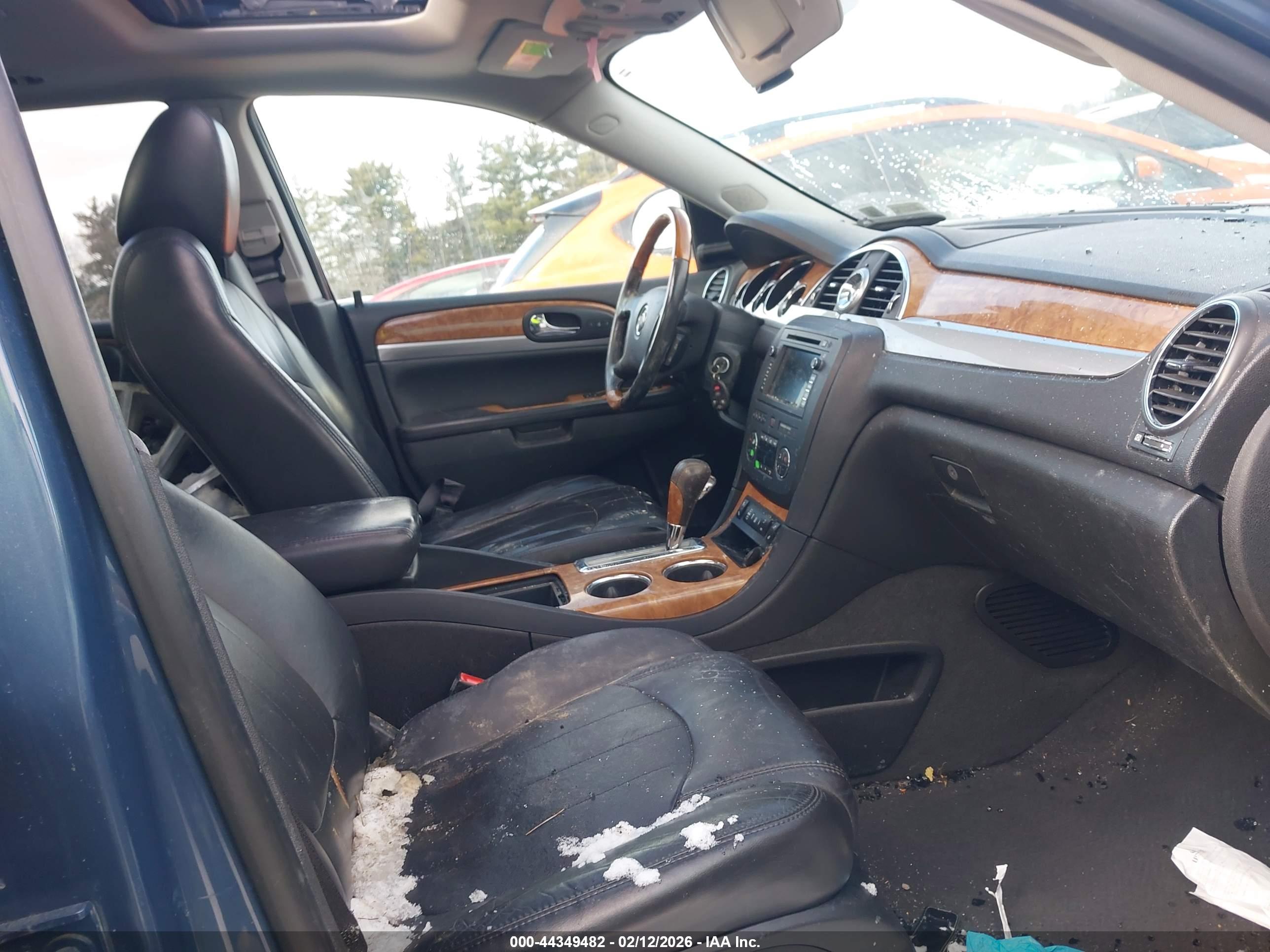 BUICK ENCLAVE image 5
