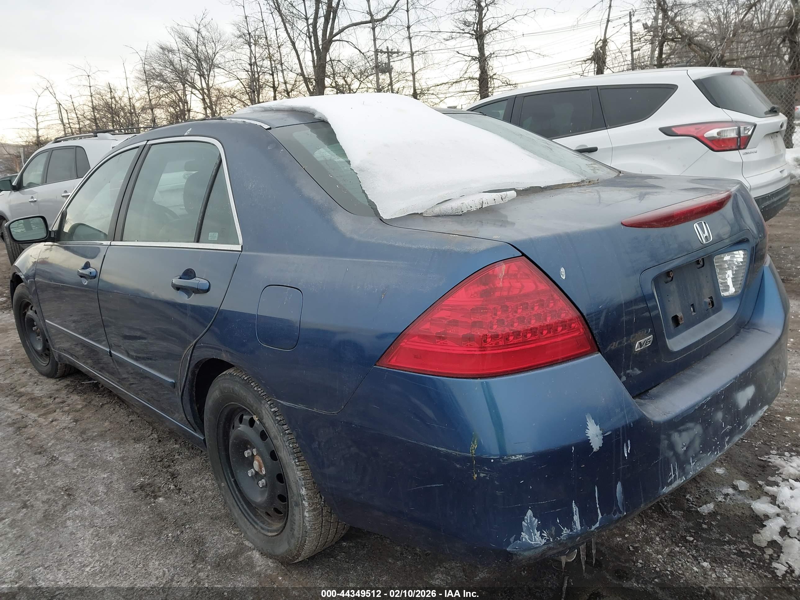 HONDA ACCORD image 3