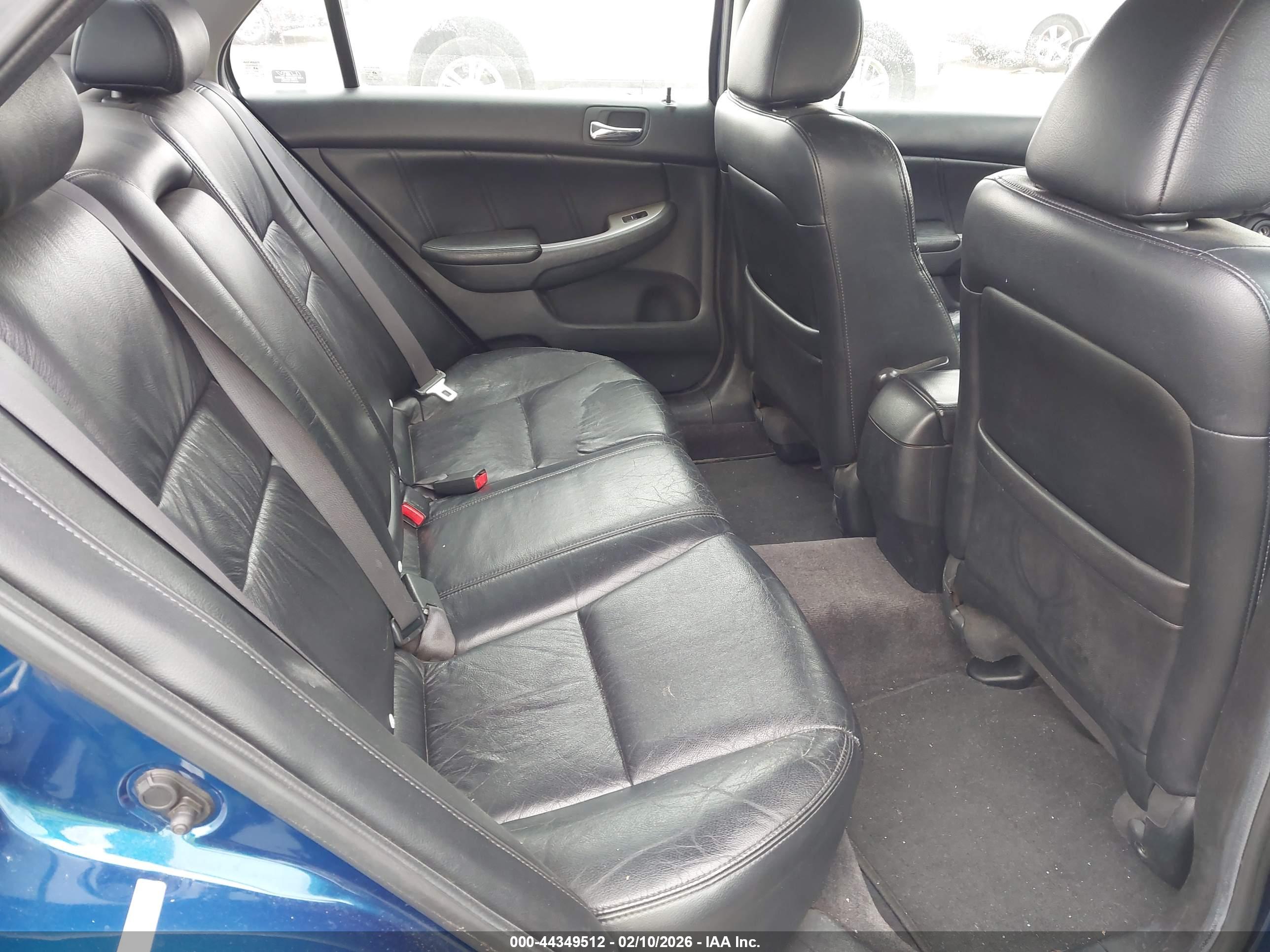HONDA ACCORD image 8