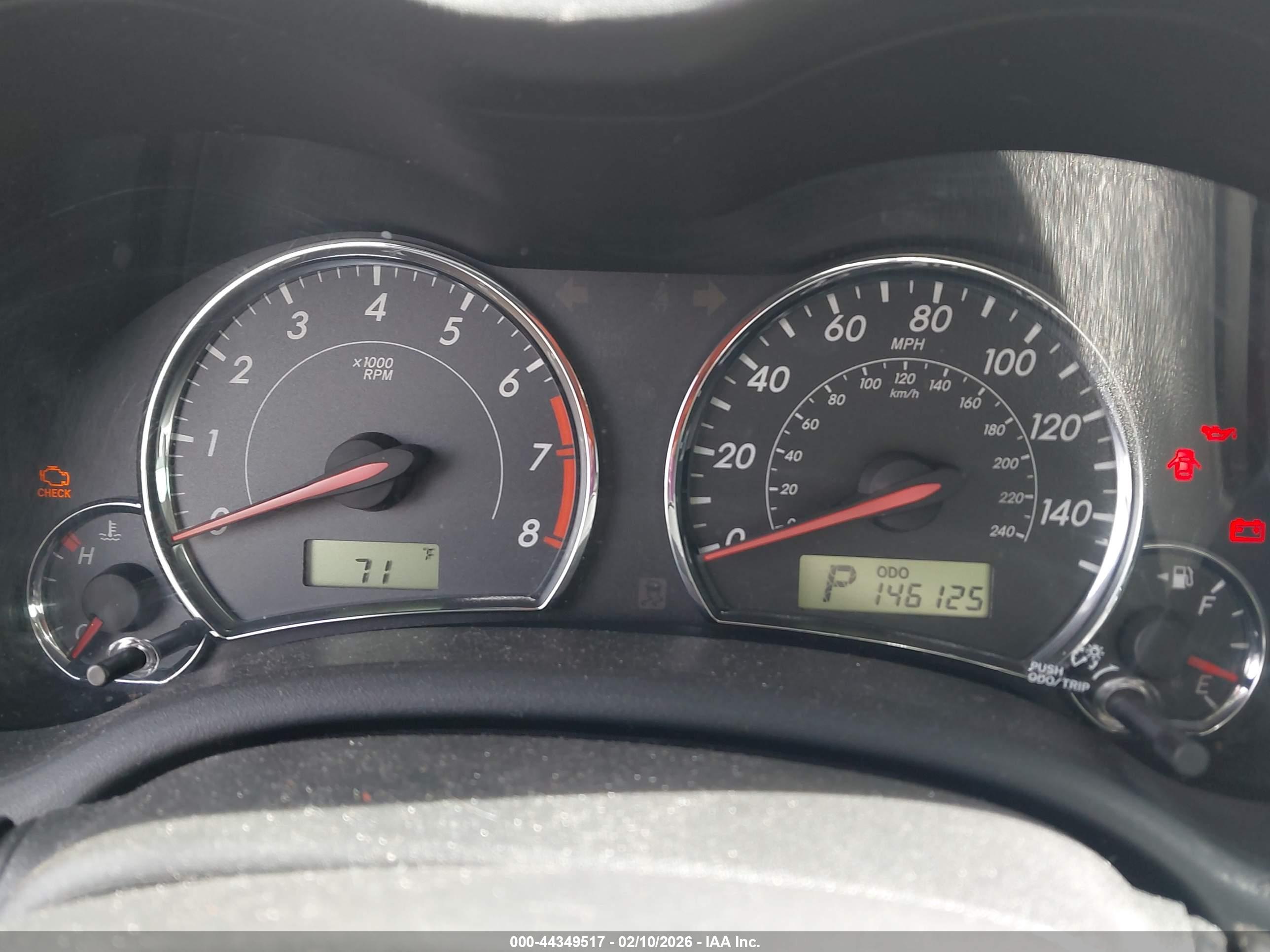 TOYOTA COROLLA image 7
