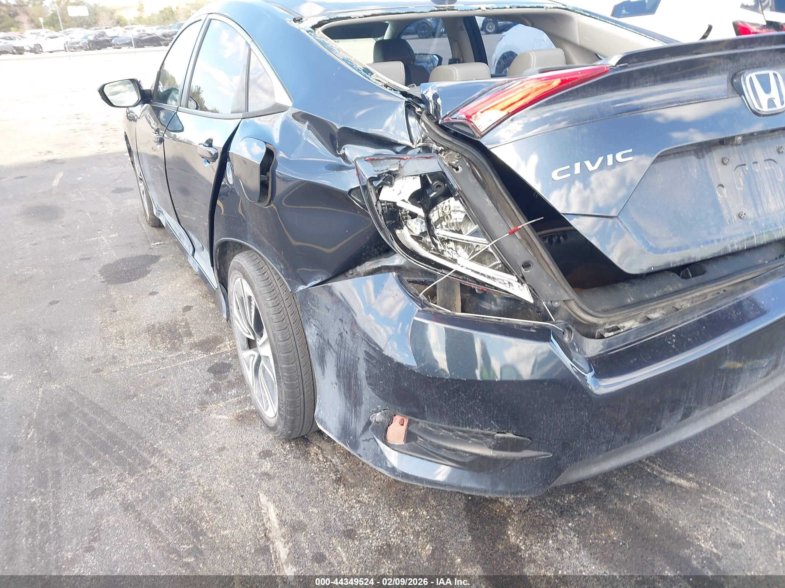HONDA CIVIC image 6