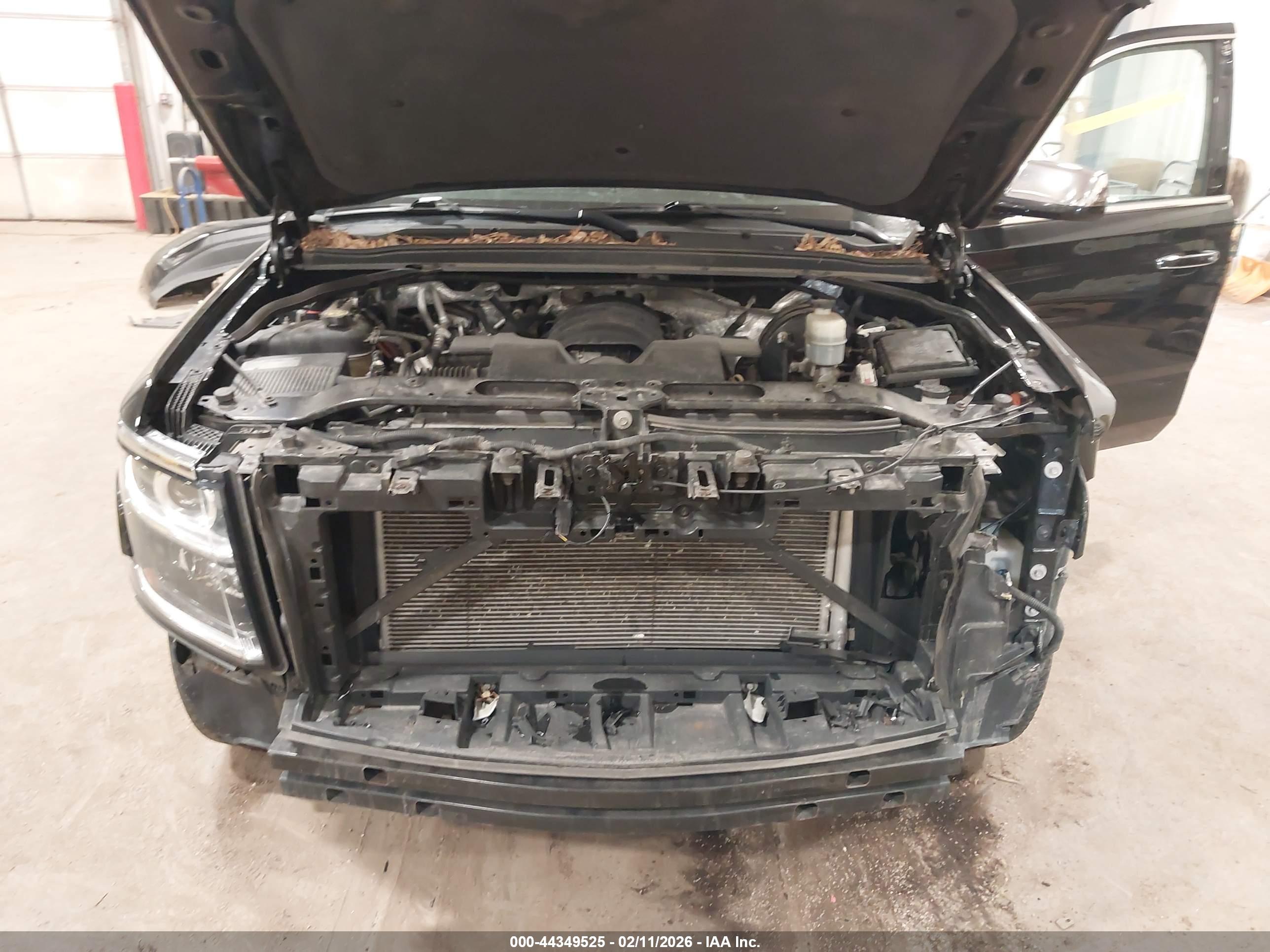 CHEVROLET TAHOE image 10