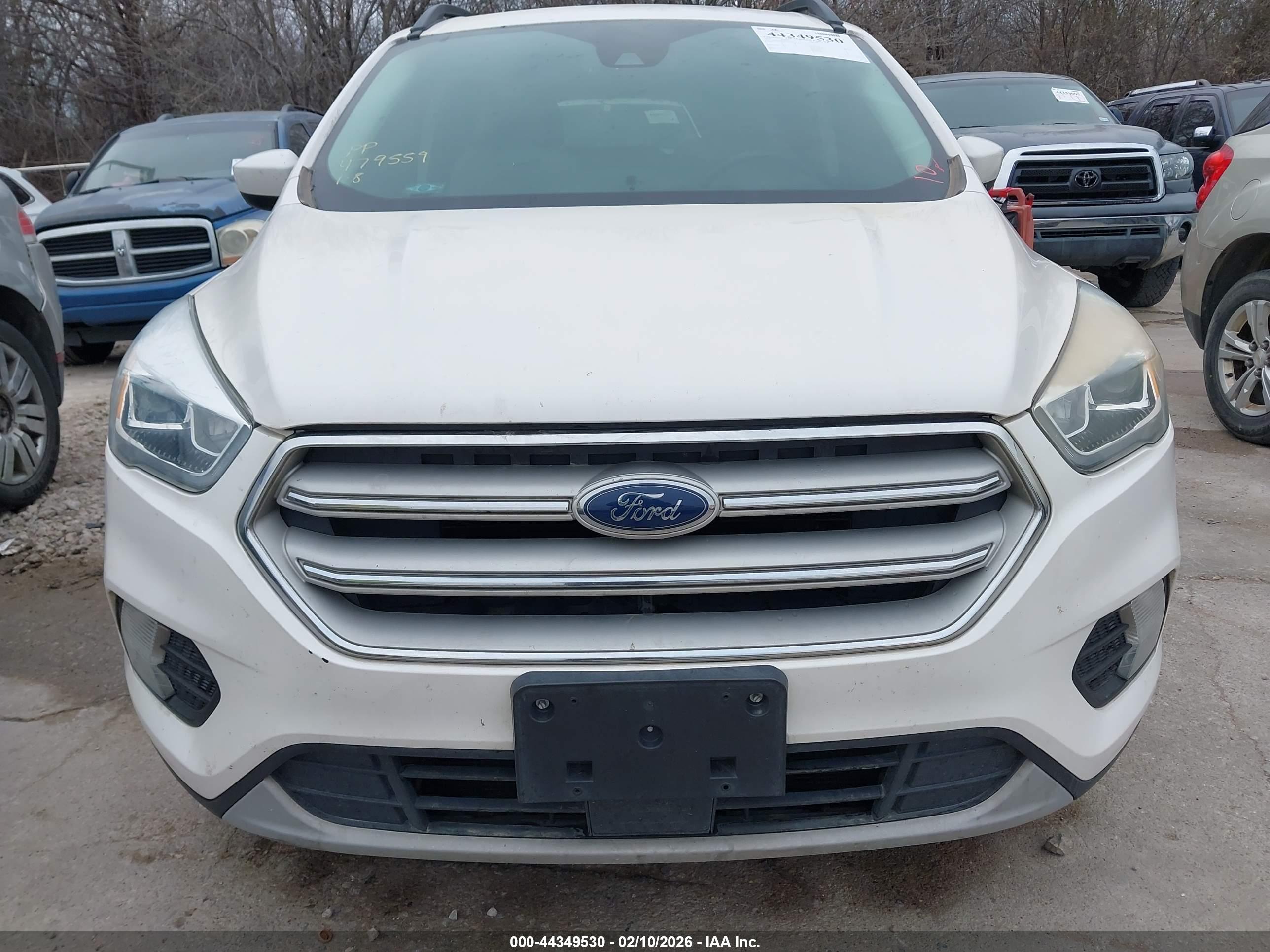 FORD ESCAPE image 6