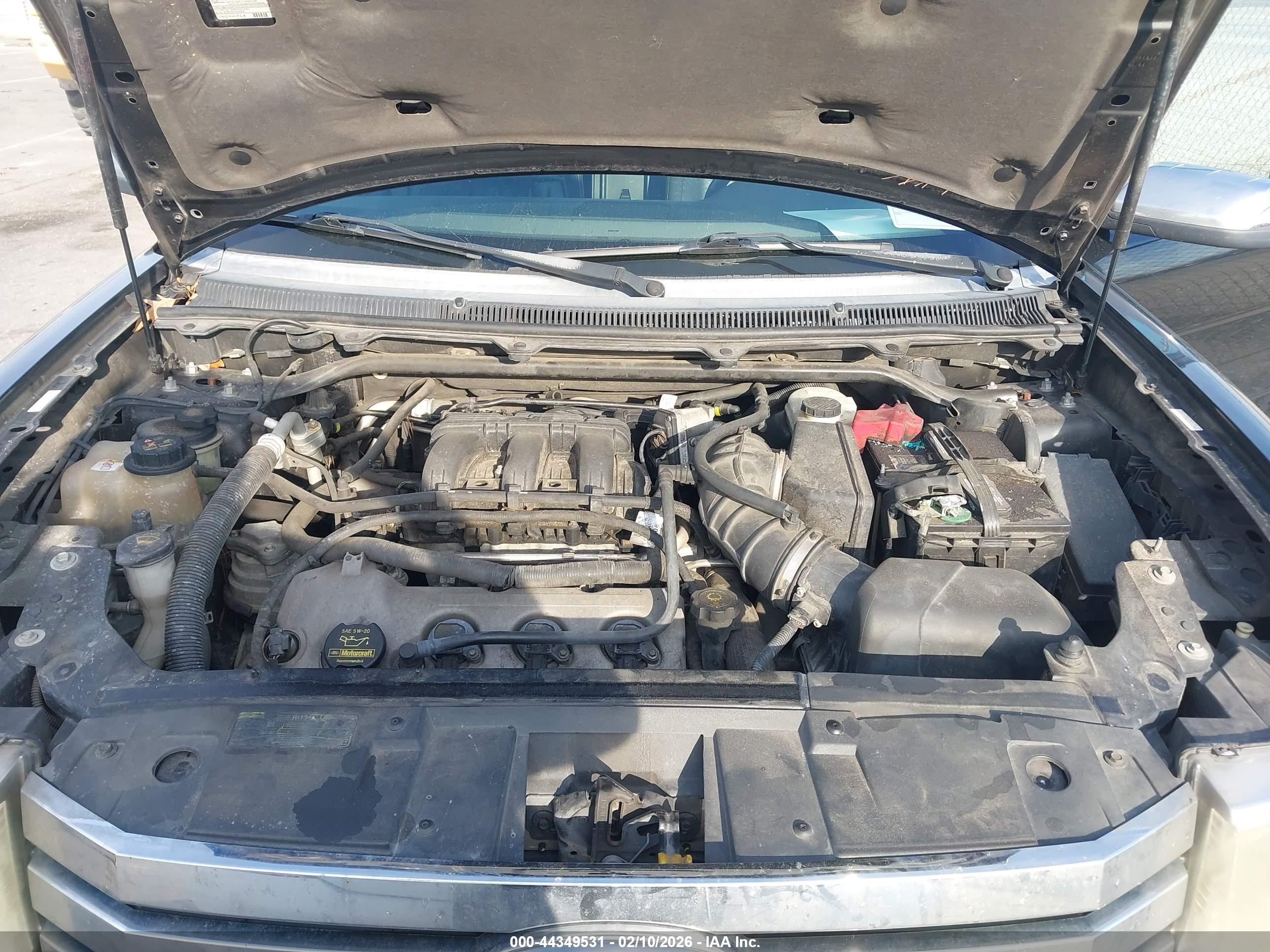 FORD FLEX image 10
