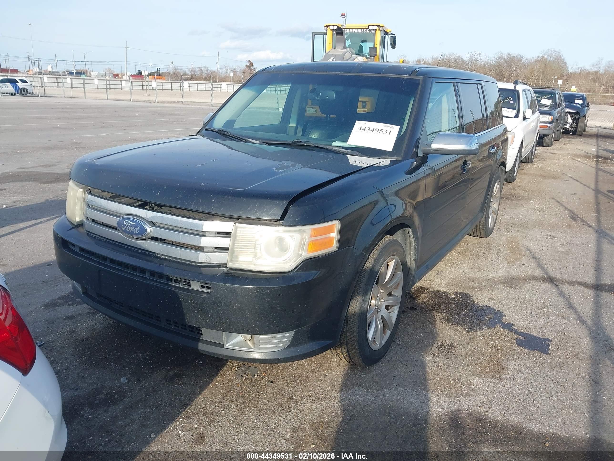 FORD FLEX image 2