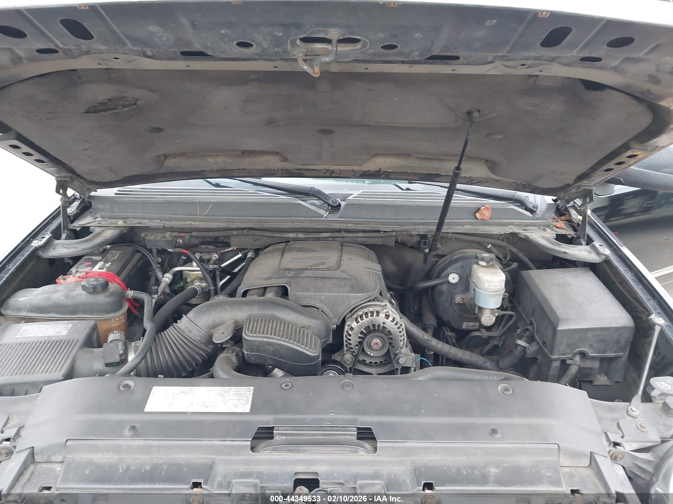 GMC YUKON image 10