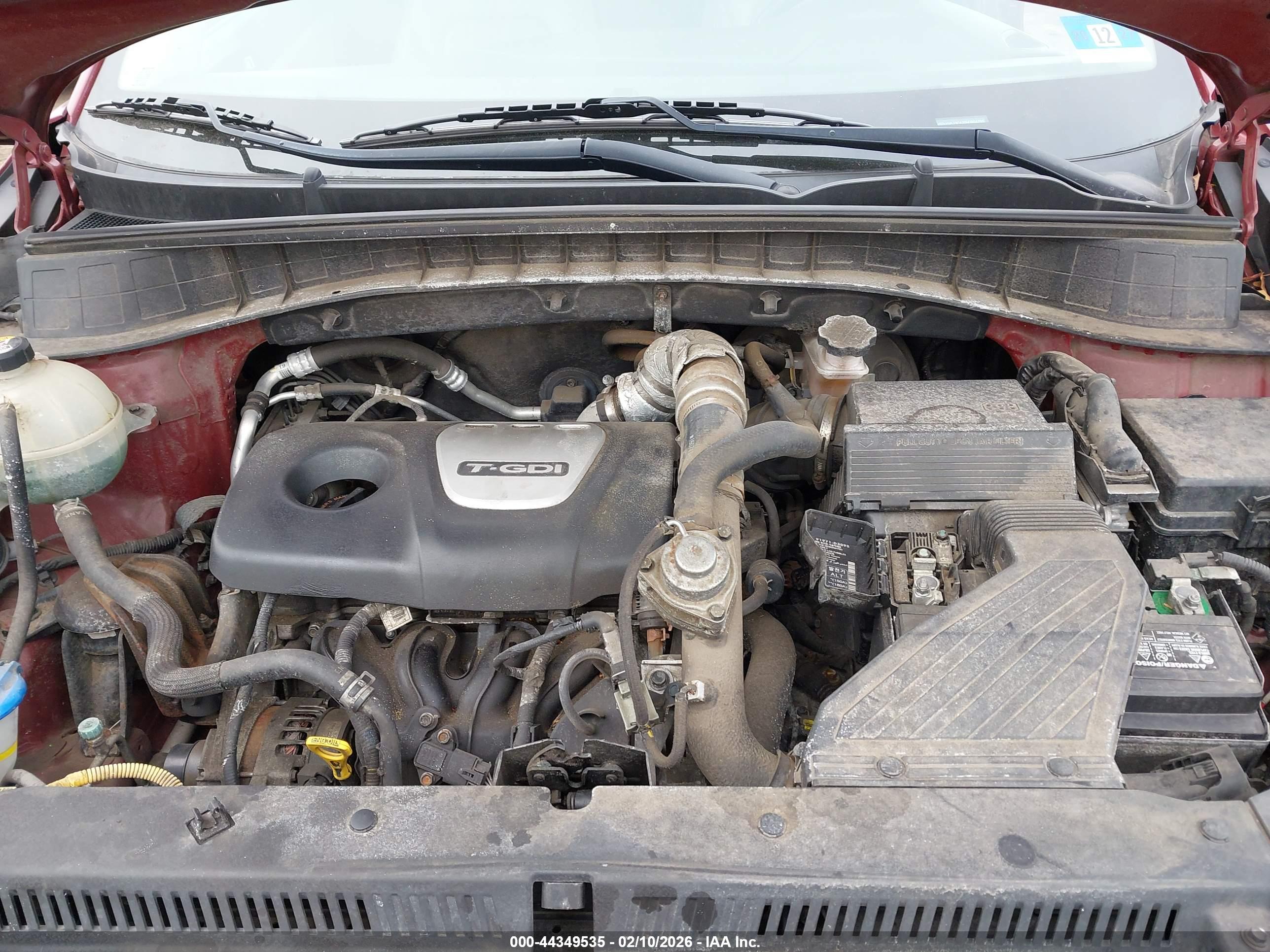 HYUNDAI TUCSON image 10