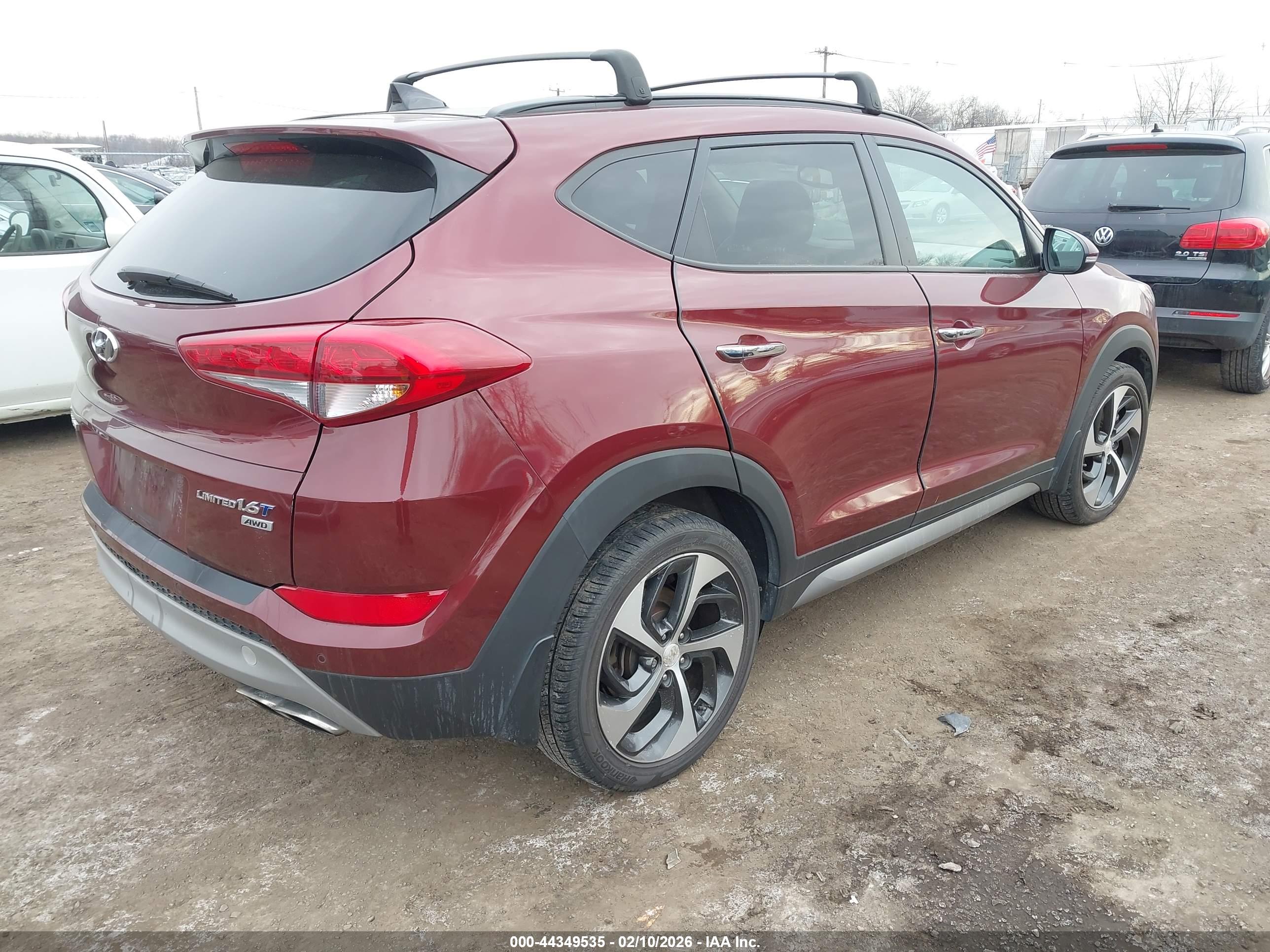 HYUNDAI TUCSON image 4