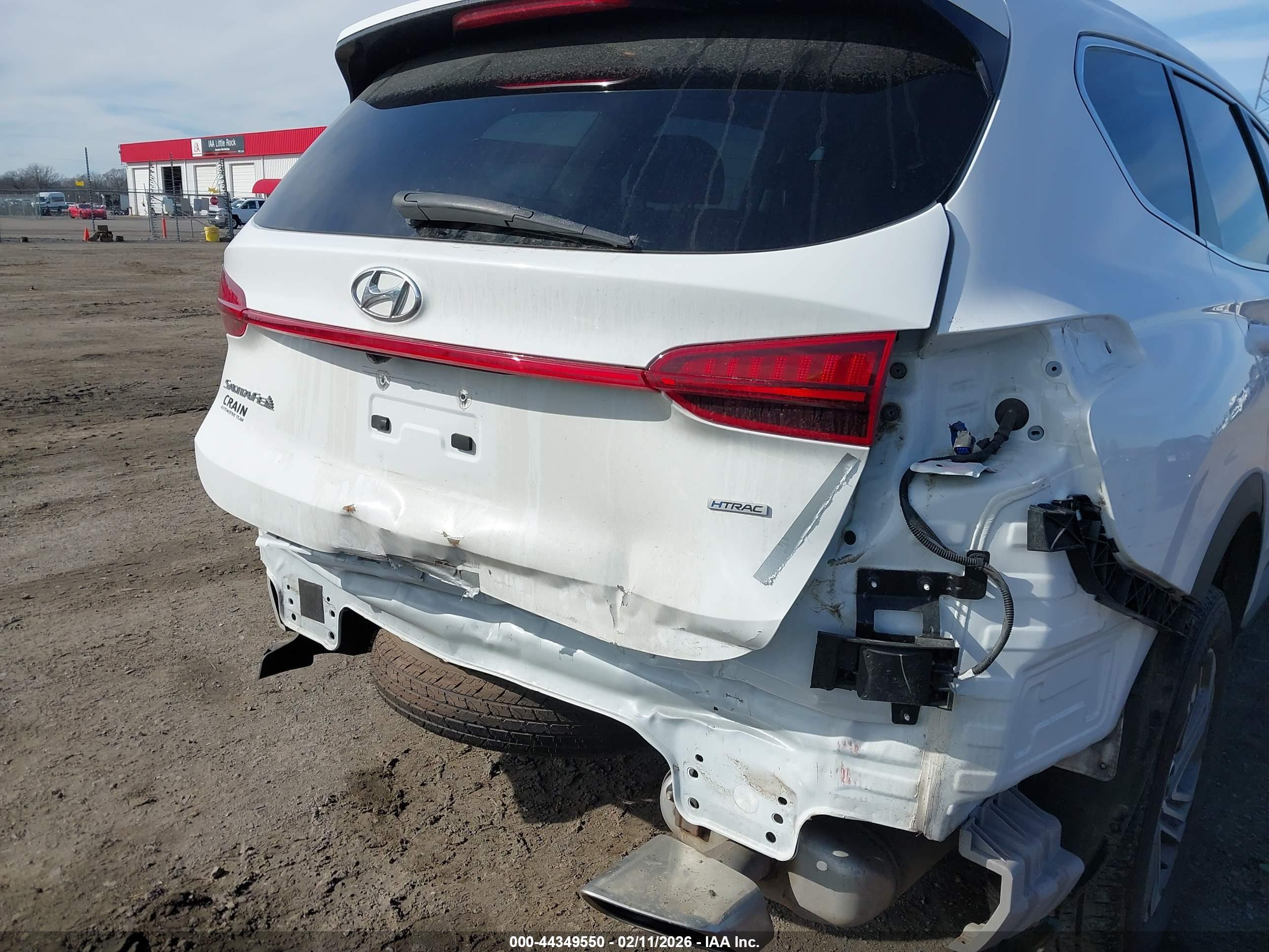 HYUNDAI SANTA image 6