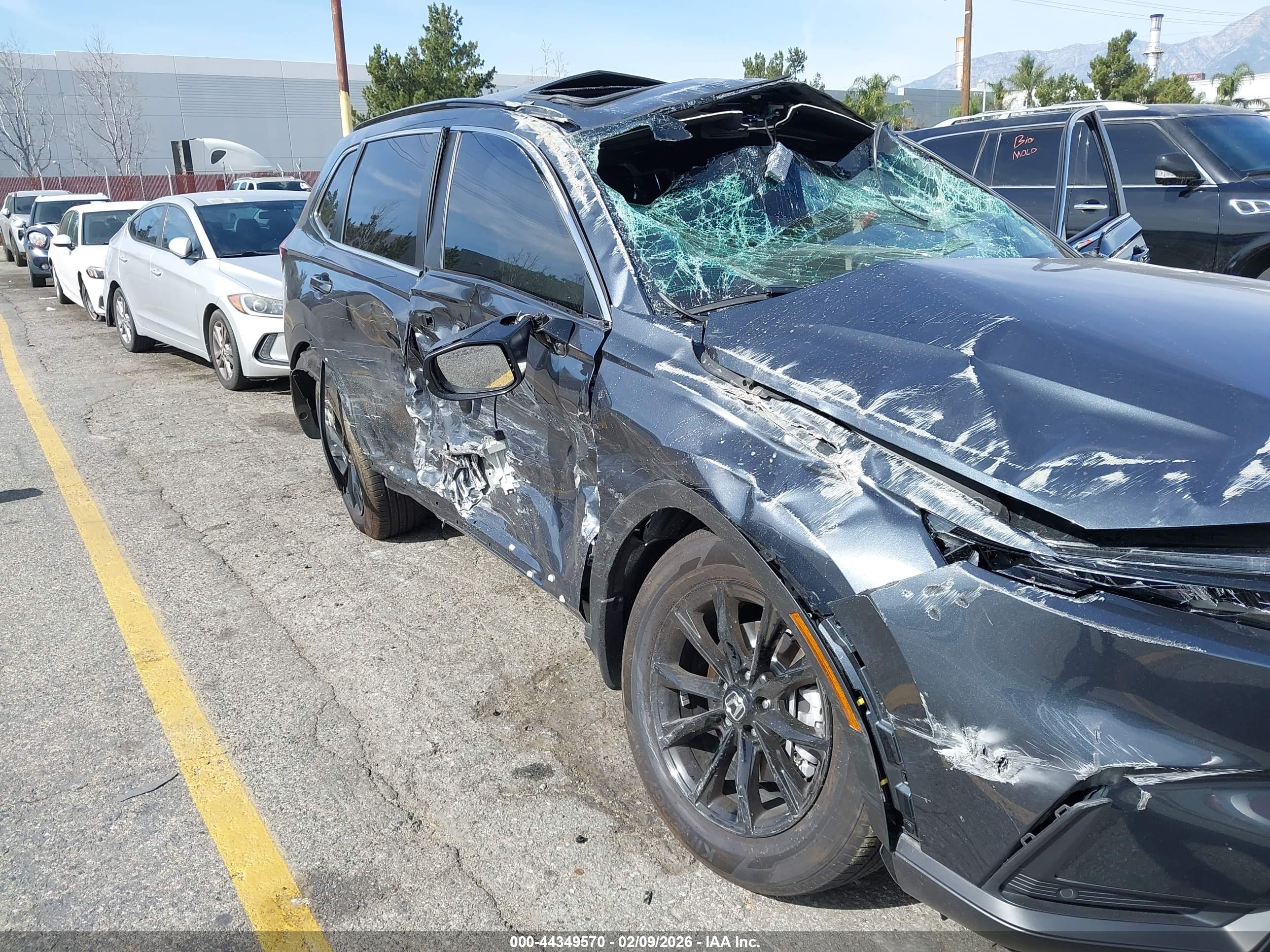HONDA CR-V image 6