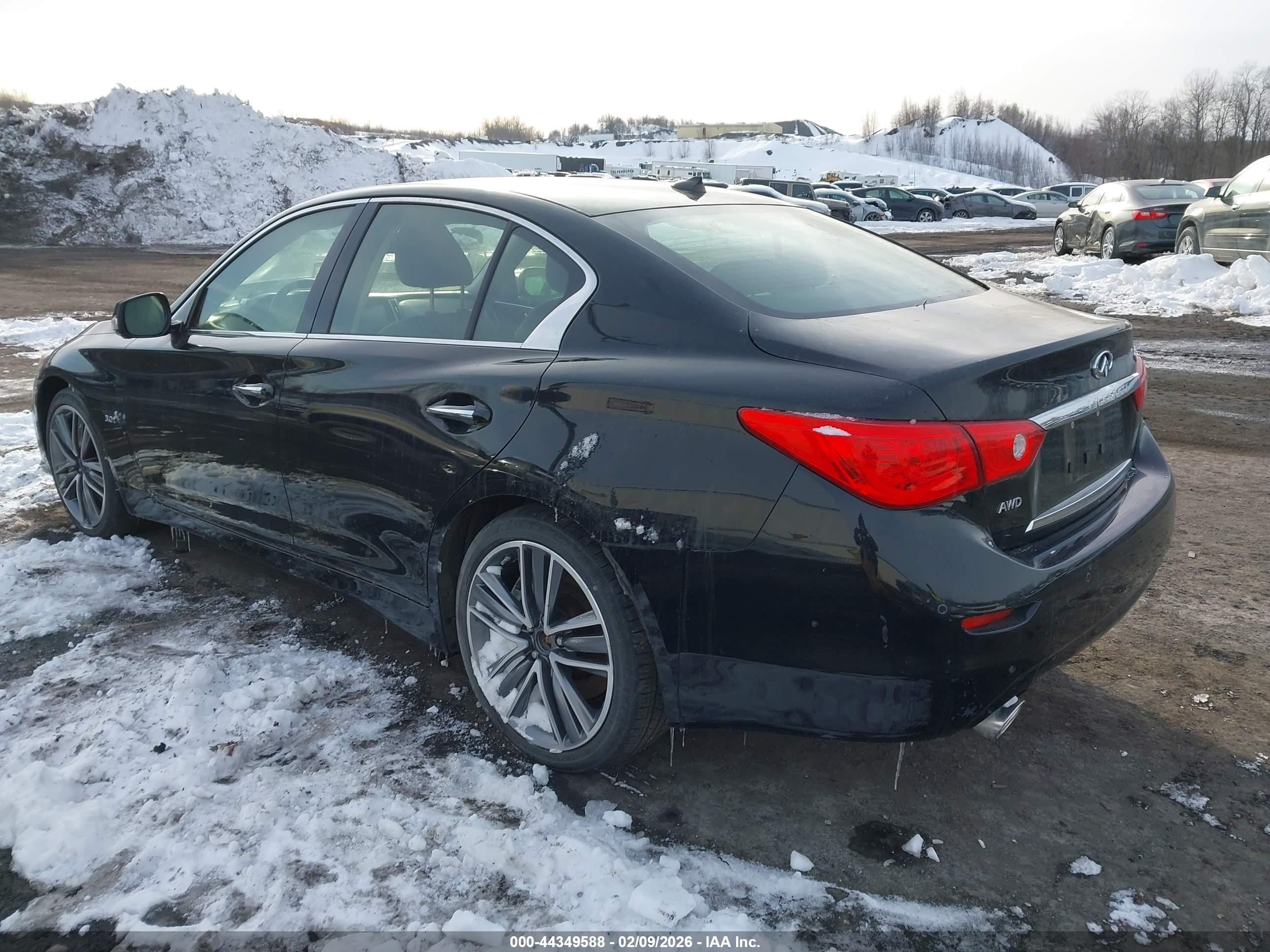 INFINITI Q50 image 3