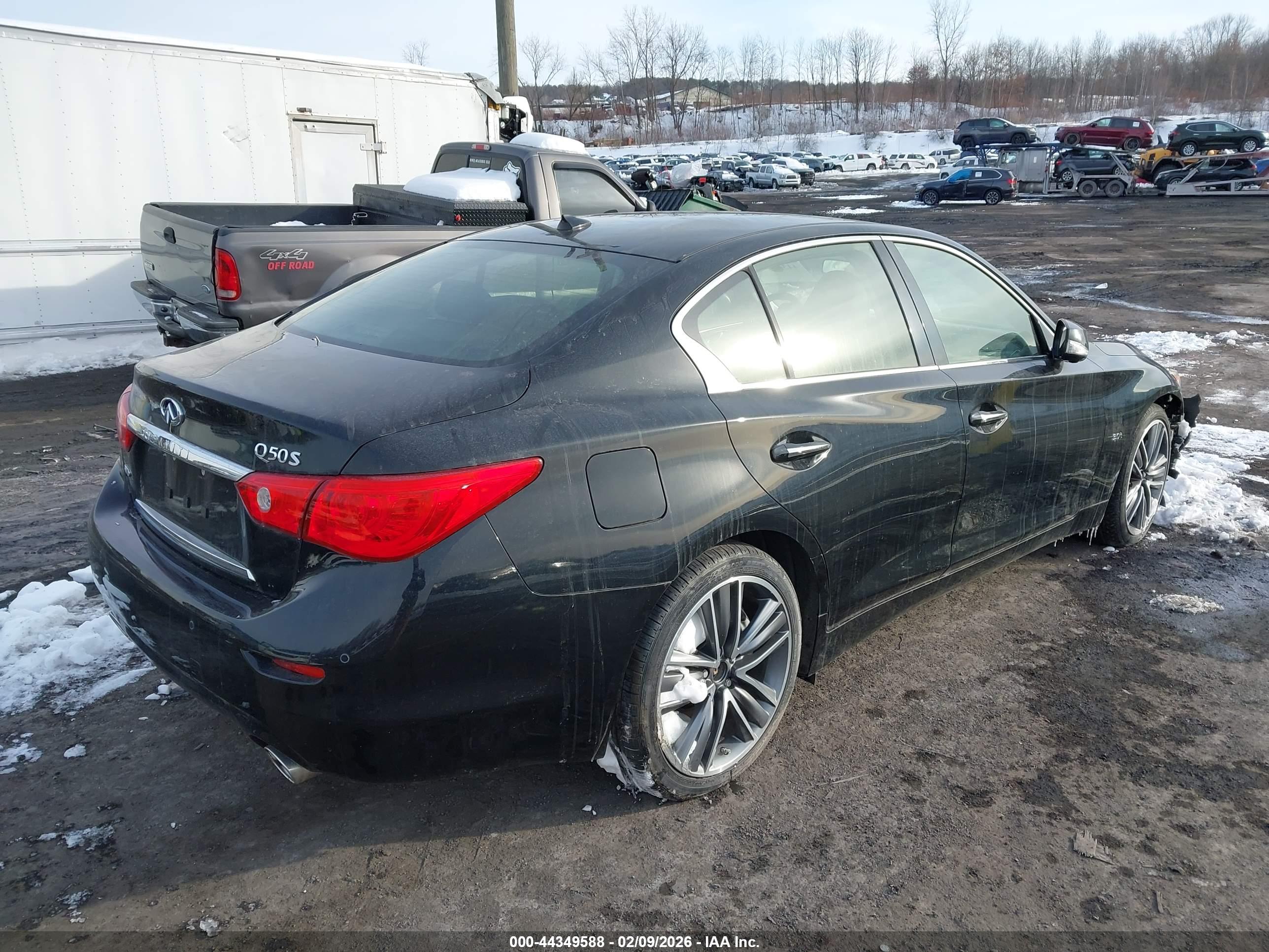 INFINITI Q50 image 4