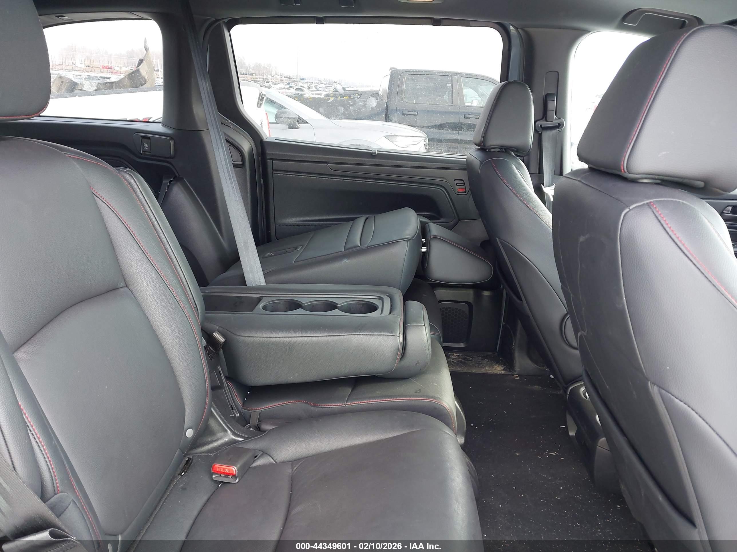 HONDA ODYSSEY image 8