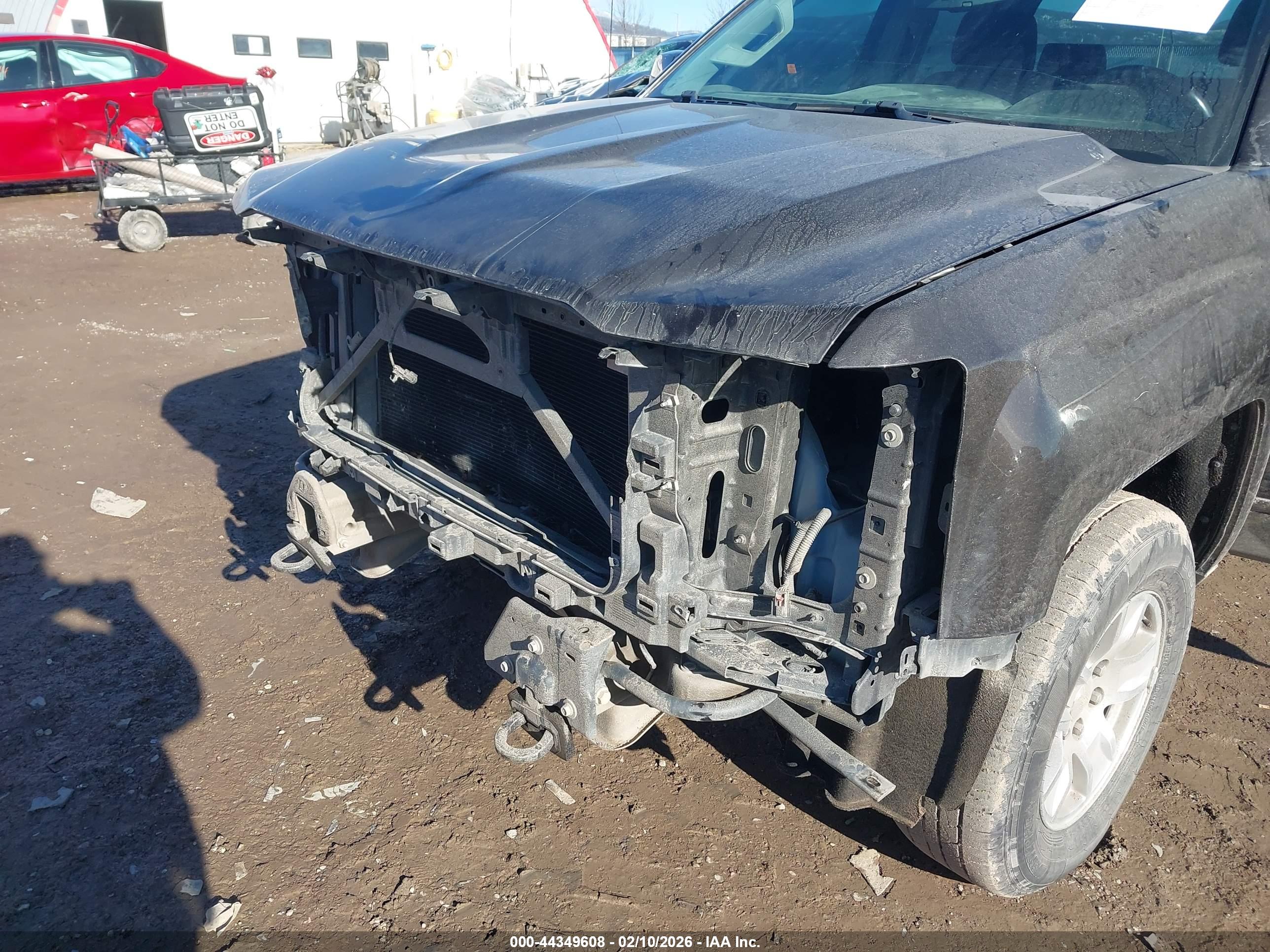 CHEVROLET SILVERADO image 6