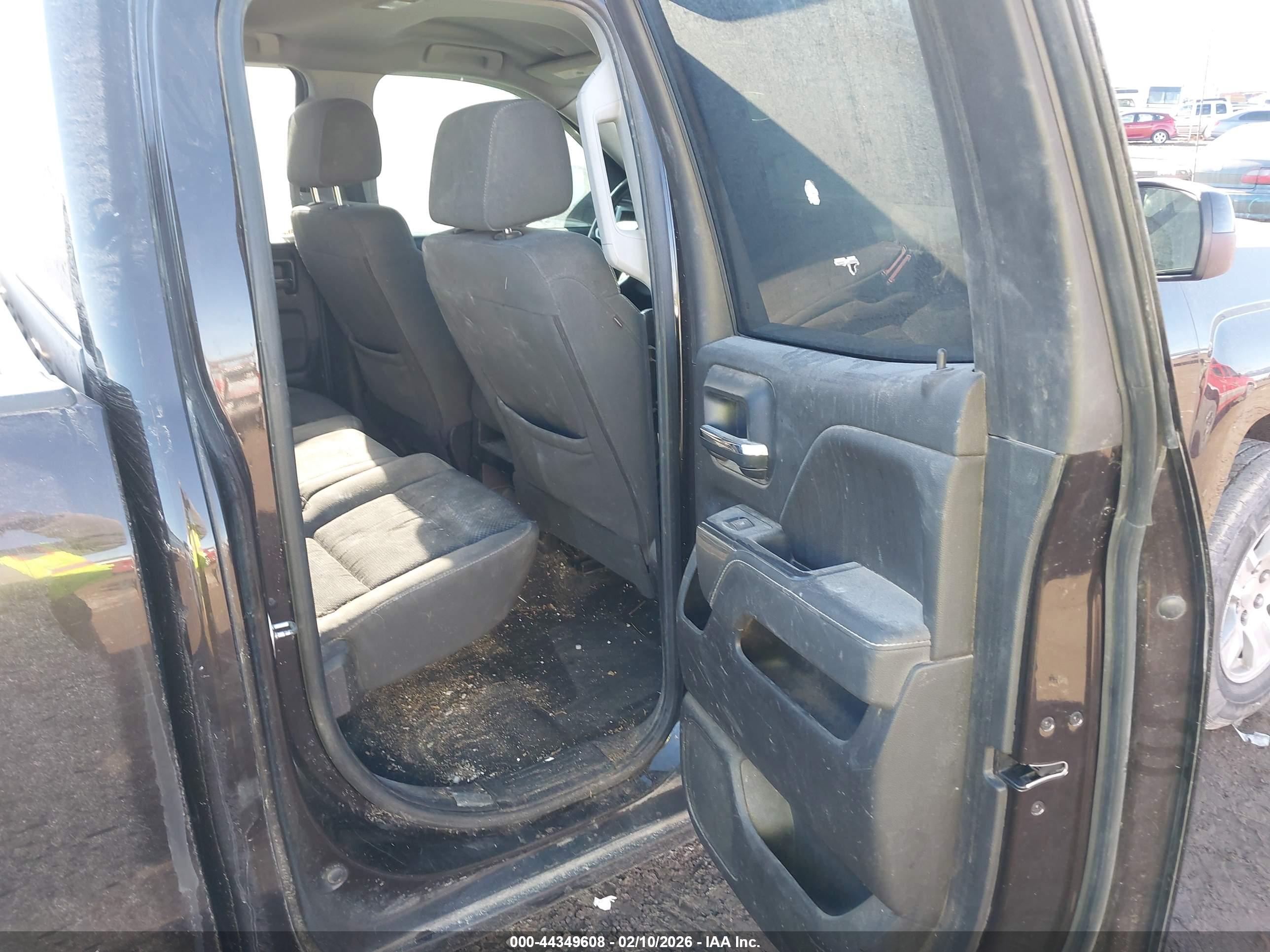 CHEVROLET SILVERADO image 8
