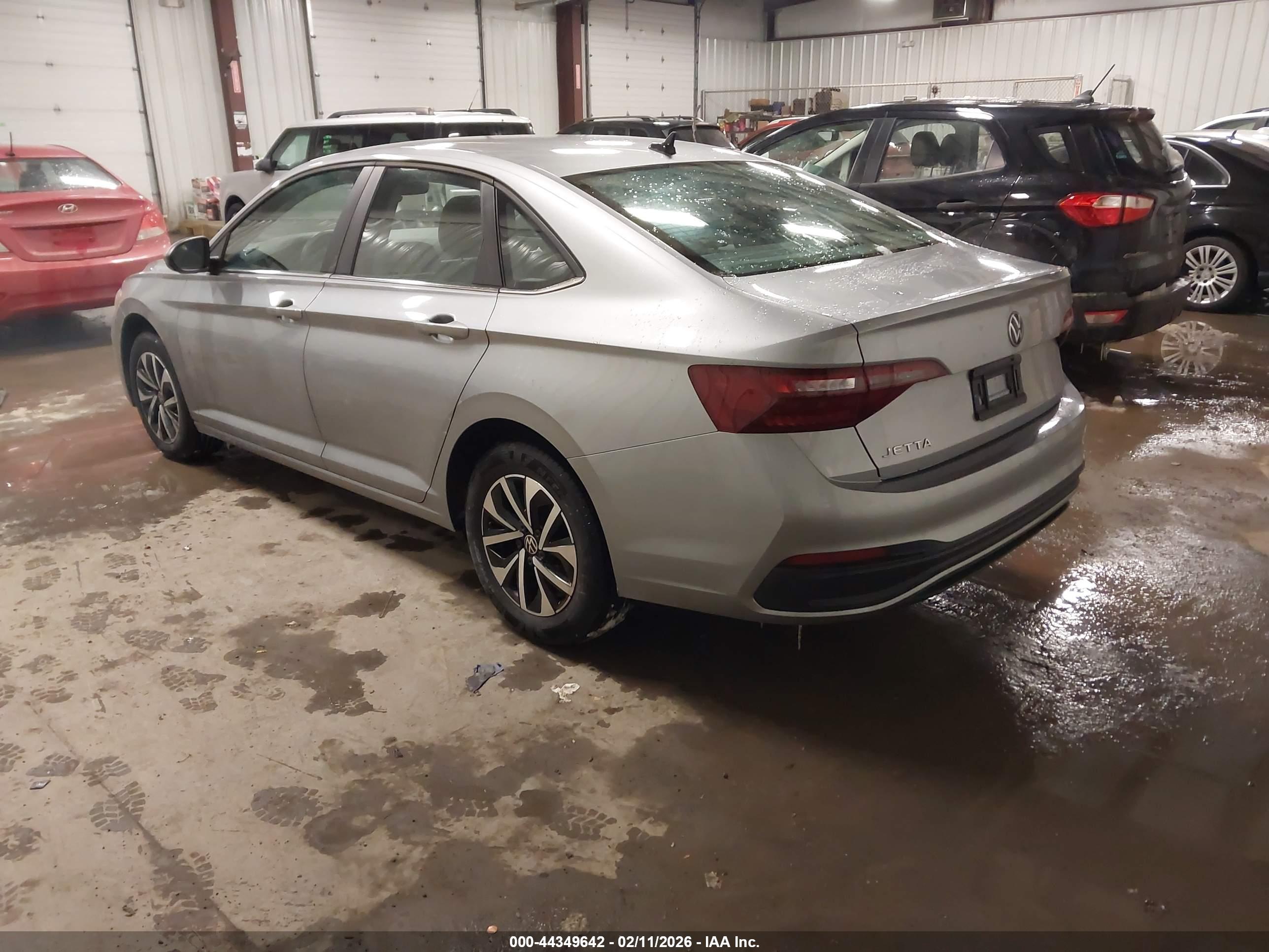 VOLKSWAGEN JETTA image 3