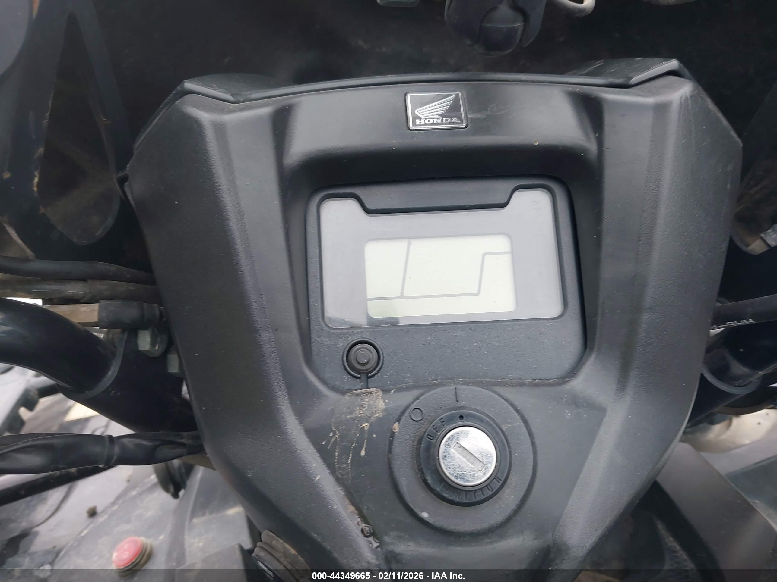 HONDA TRX500 image 7