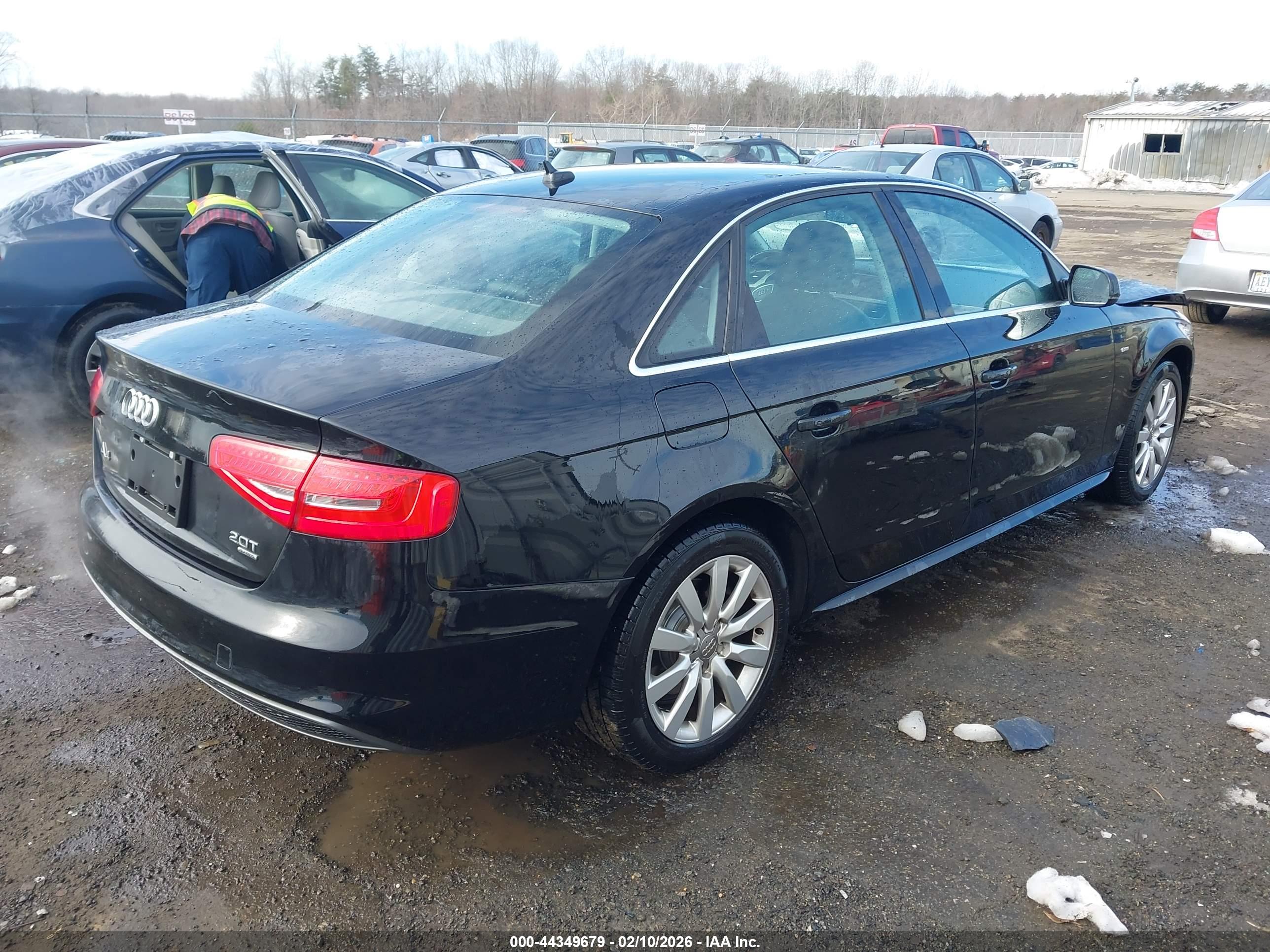 AUDI A4 image 4