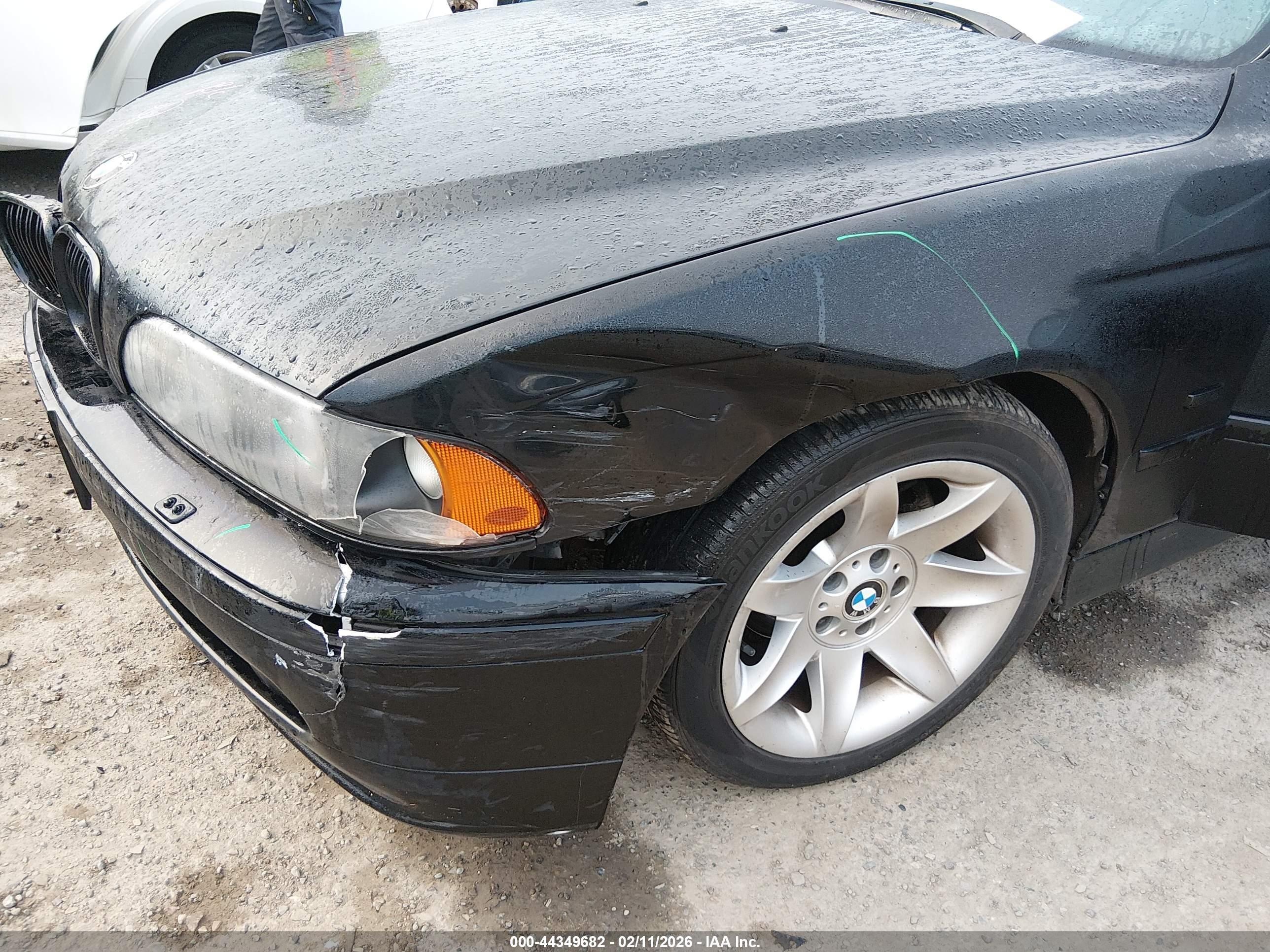 BMW 525I image 6