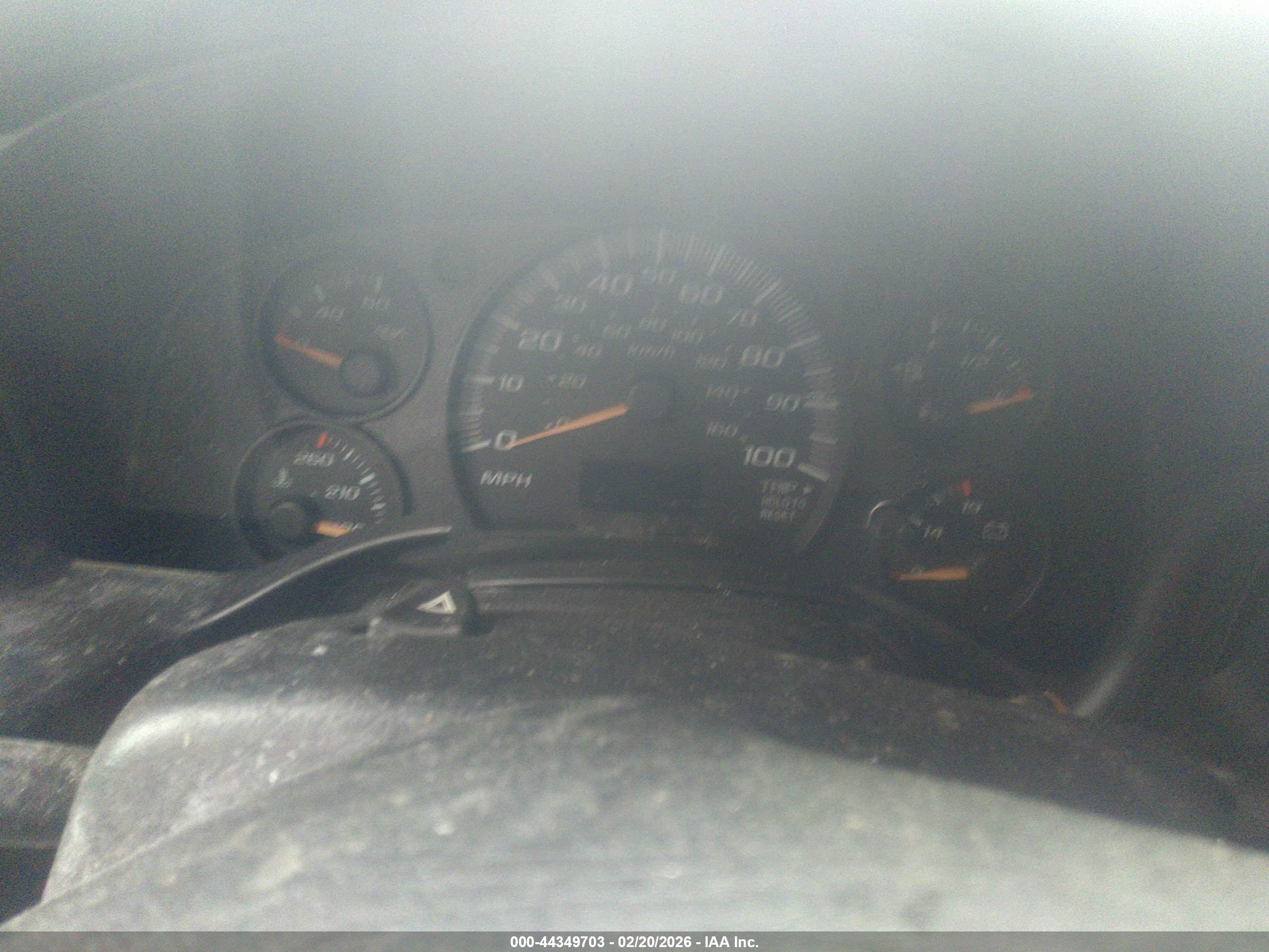 GMC SAVANA image 6