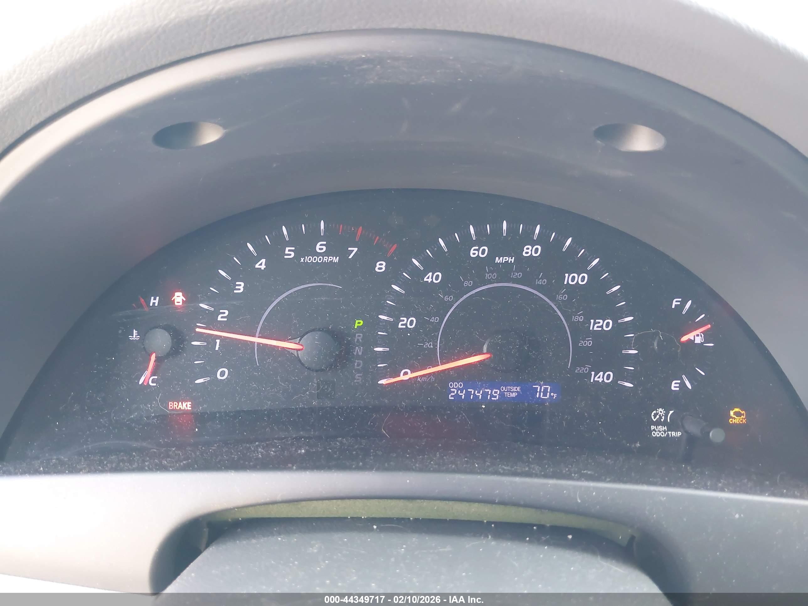 TOYOTA CAMRY image 7