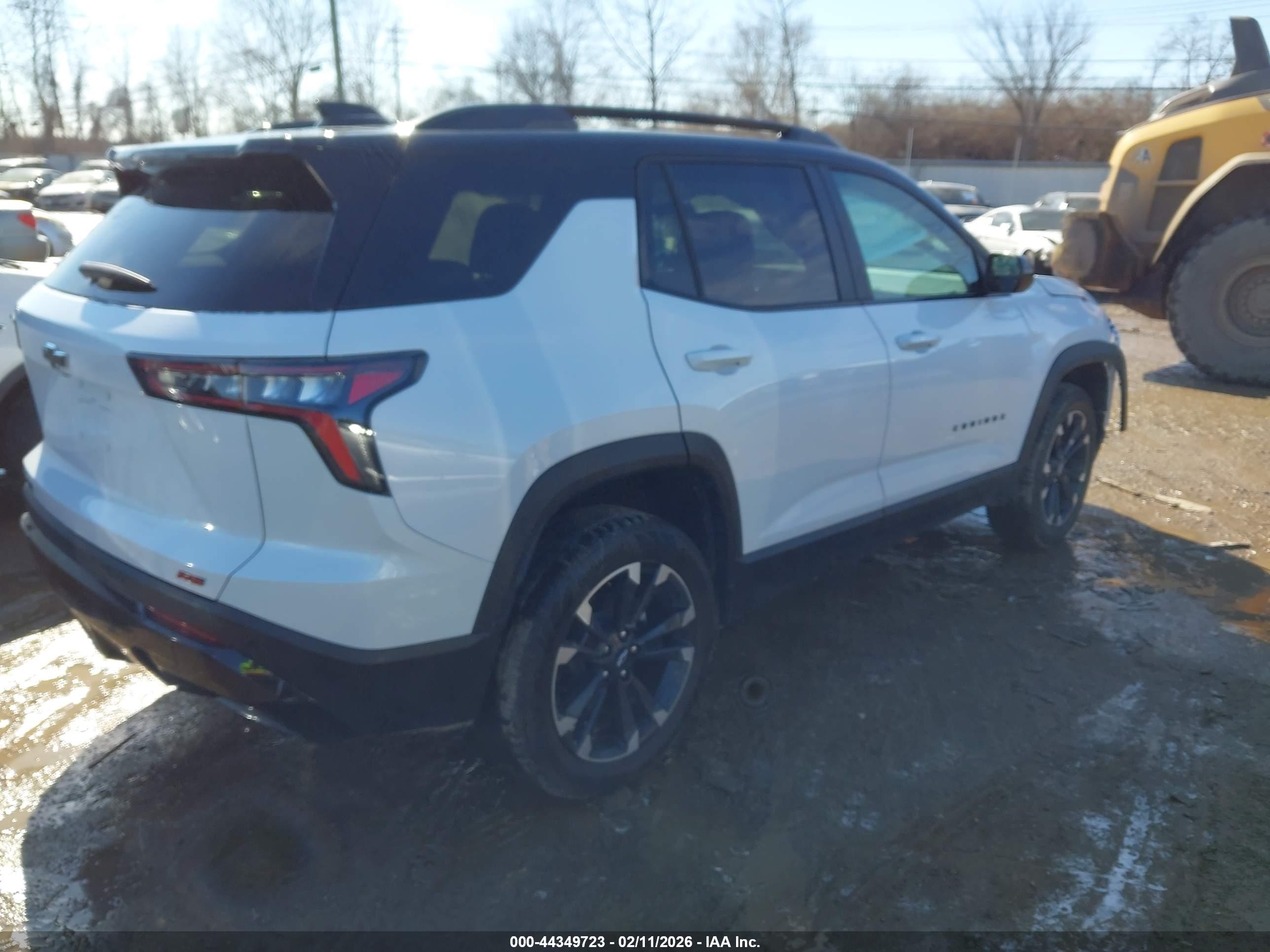 CHEVROLET EQUINOX image 4