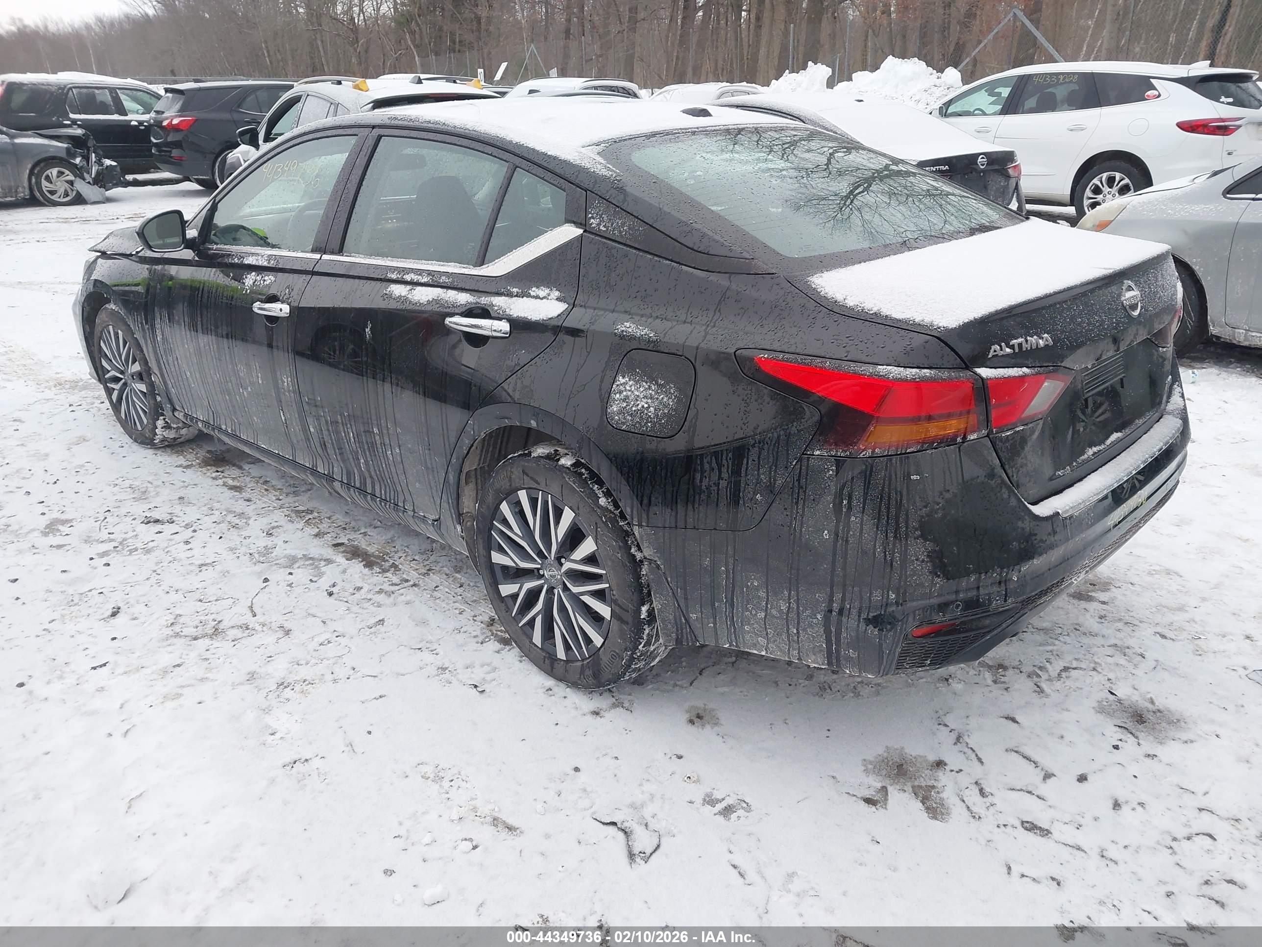 NISSAN ALTIMA image 3