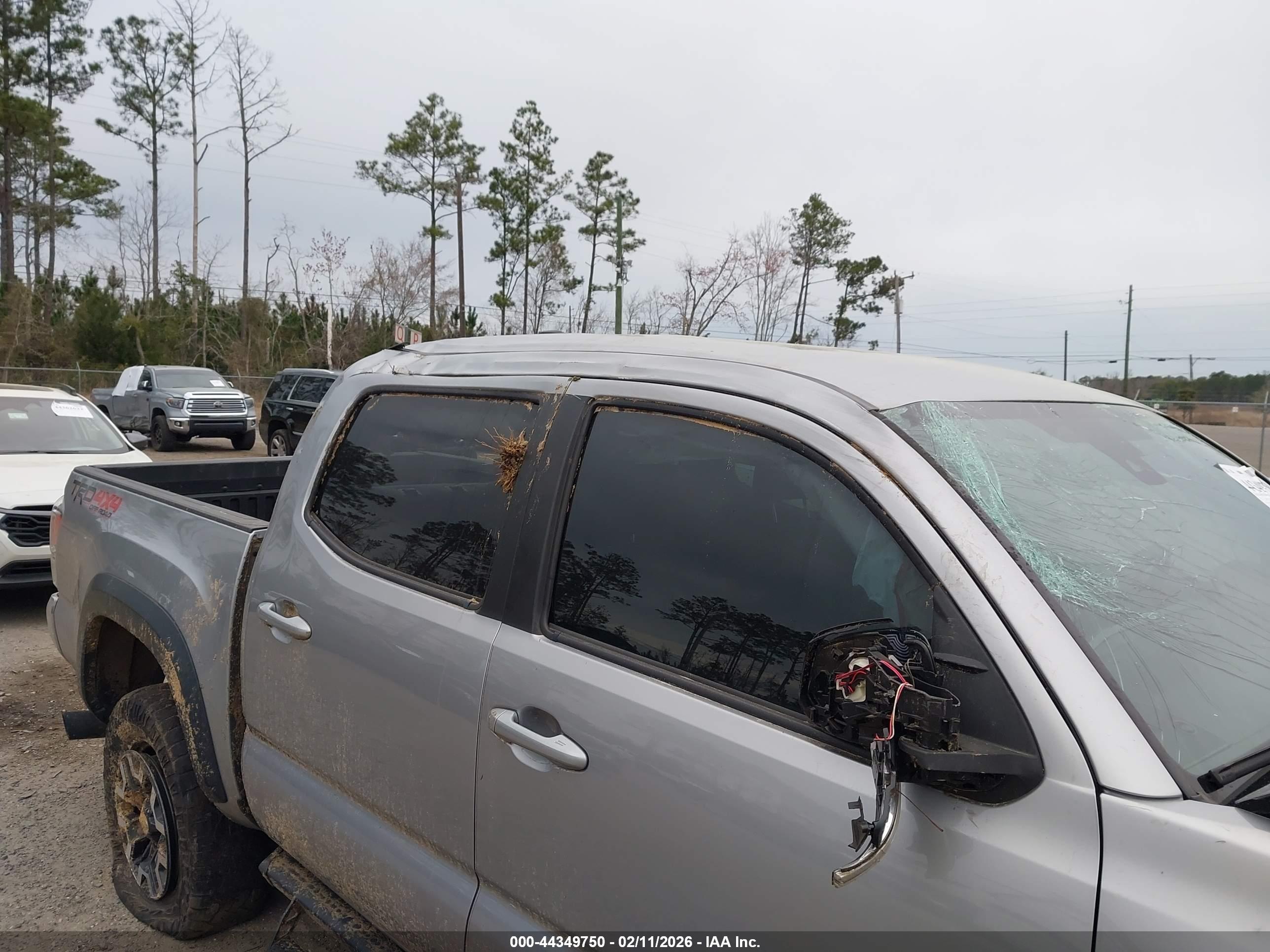 TOYOTA TACOMA image 6