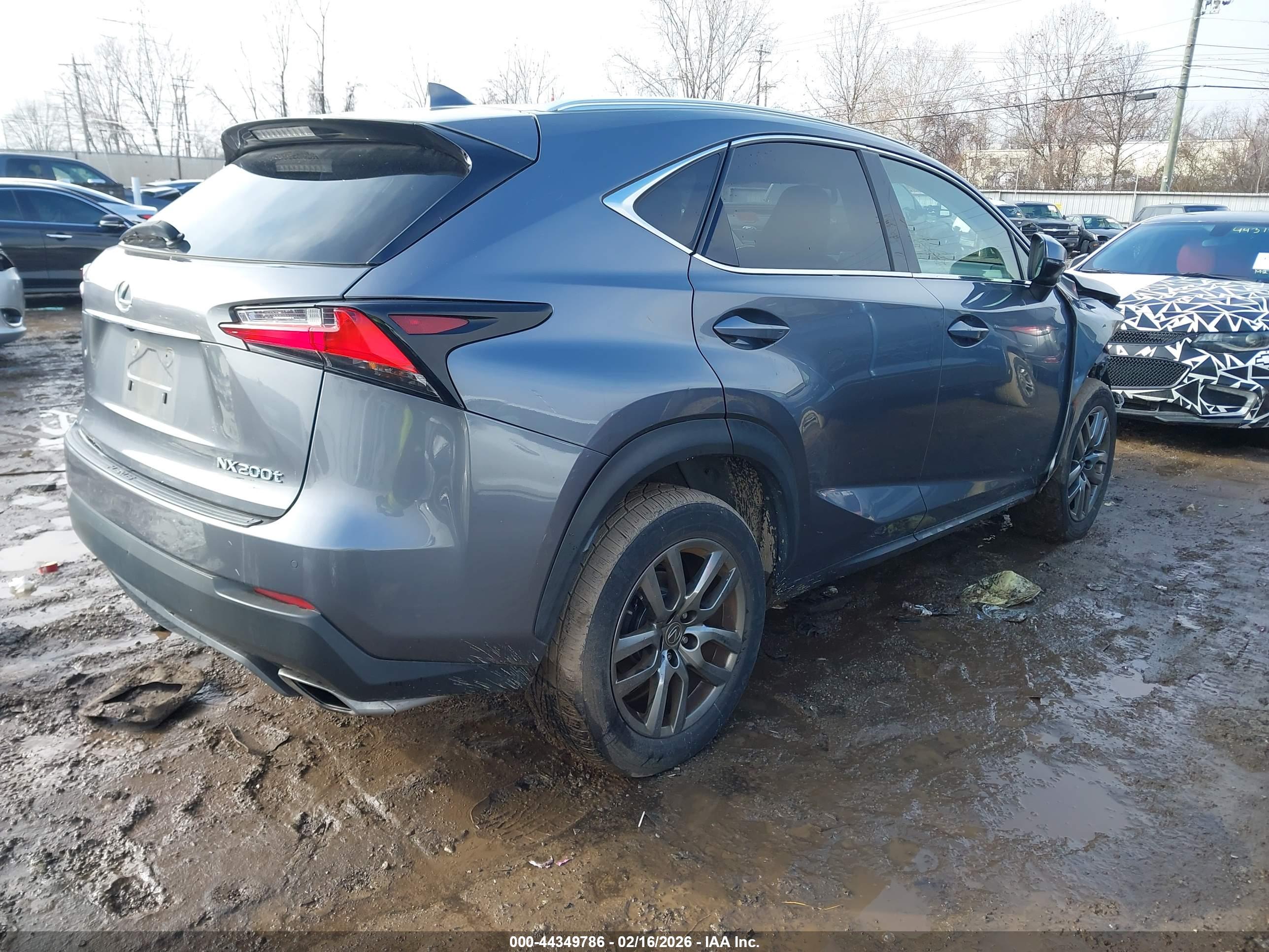 LEXUS NX image 4