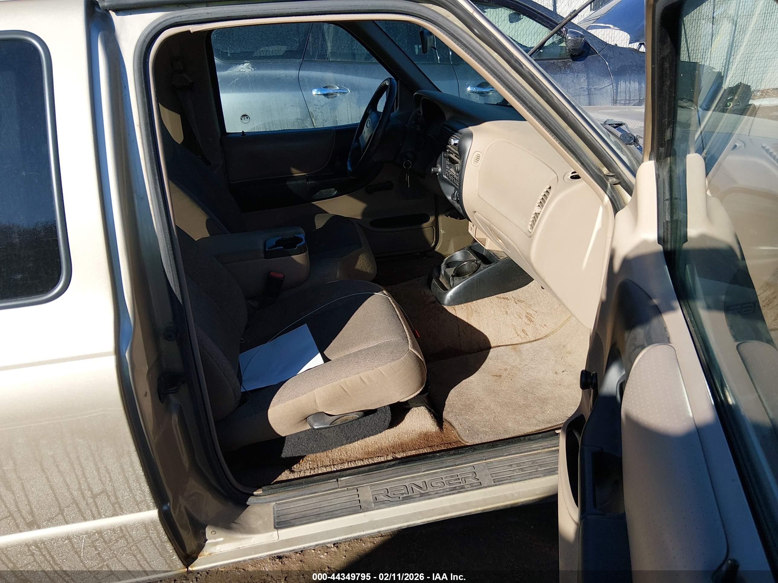 FORD RANGER image 5