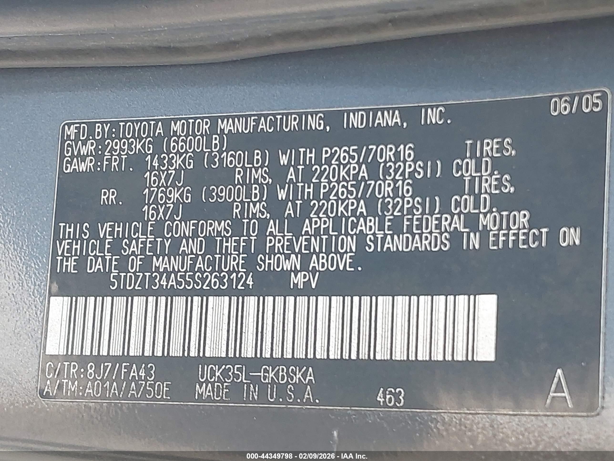 TOYOTA SEQUOIA image 9