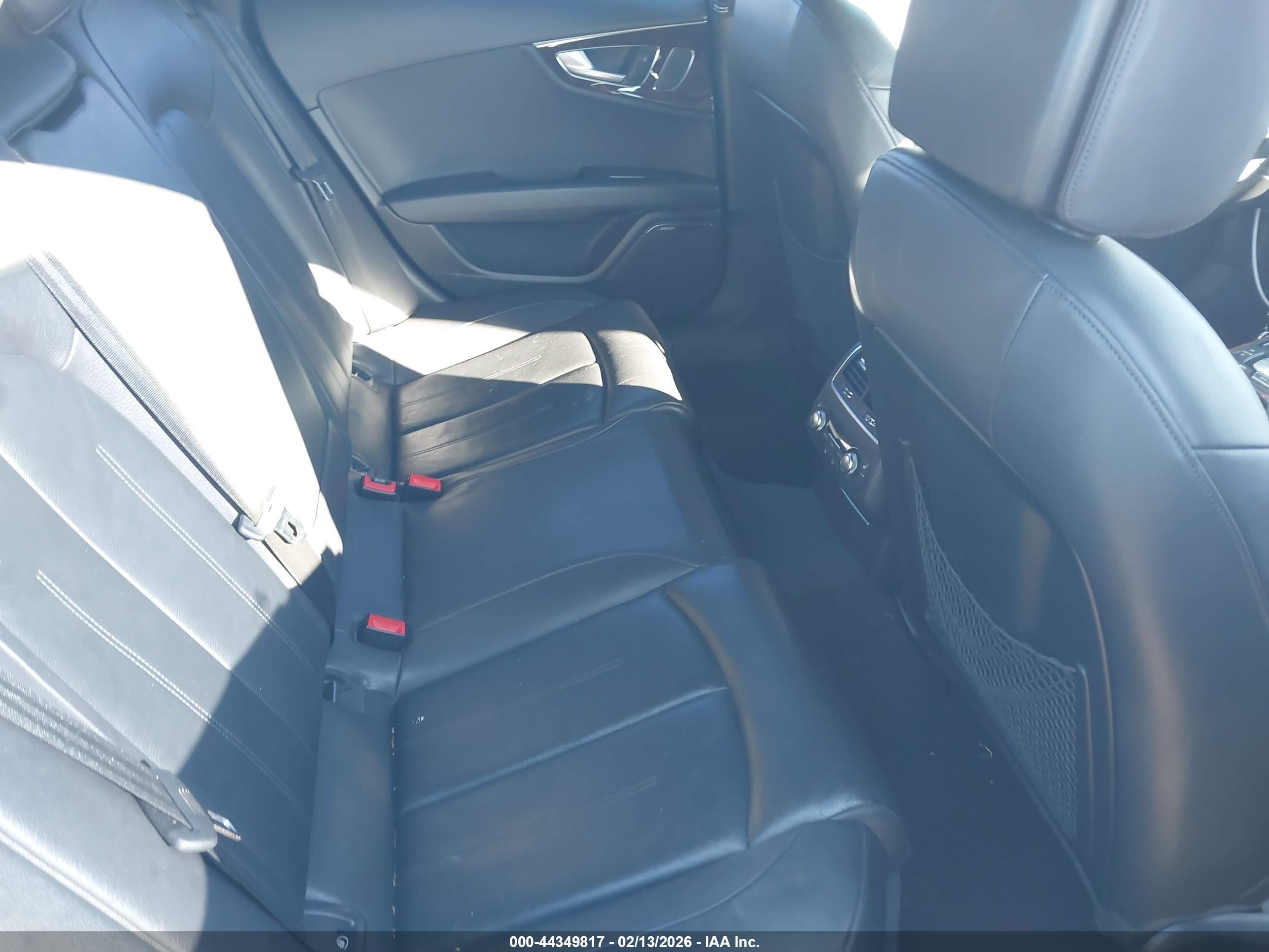 AUDI A7 image 8