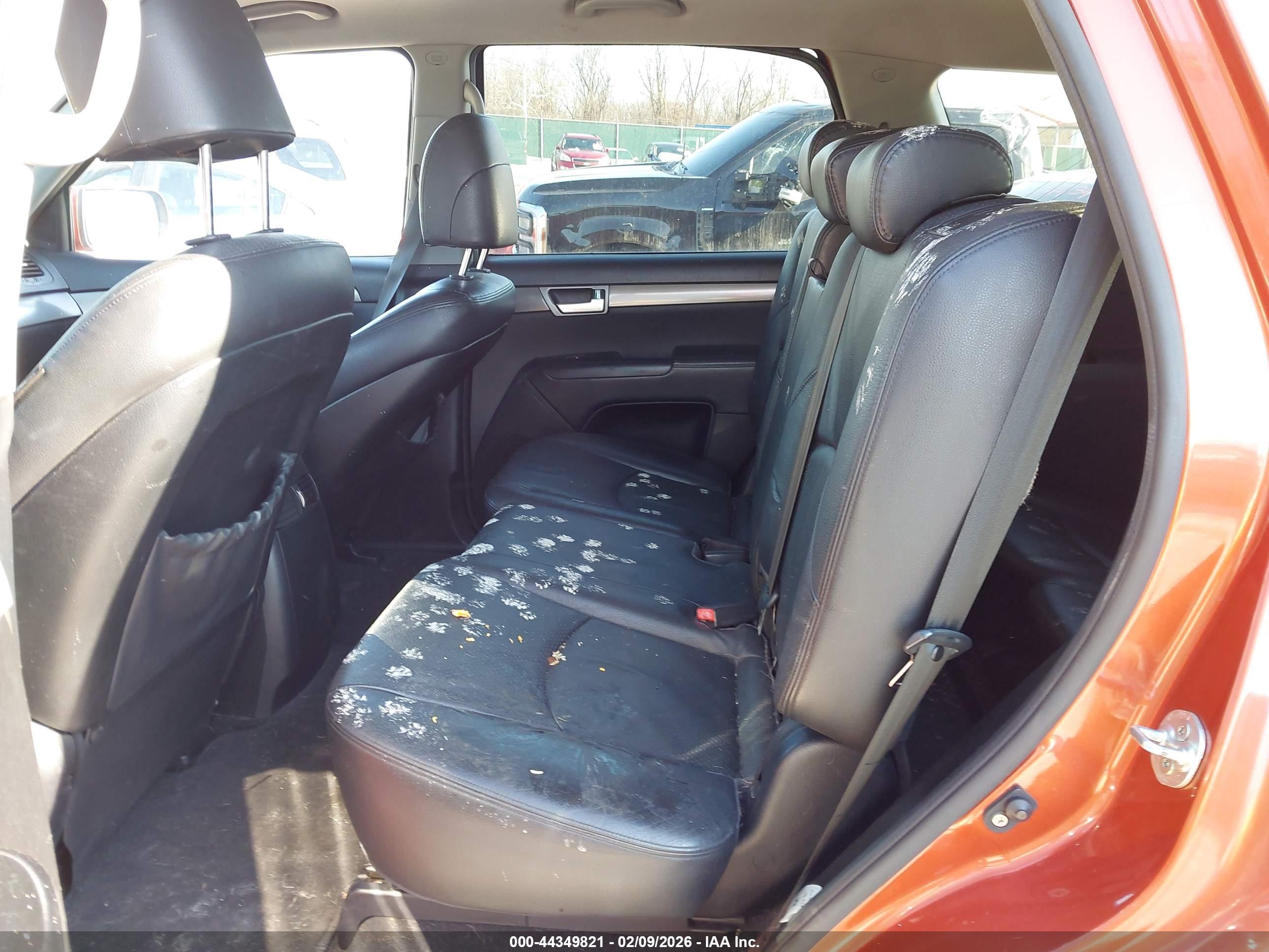 KIA BORREGO image 8