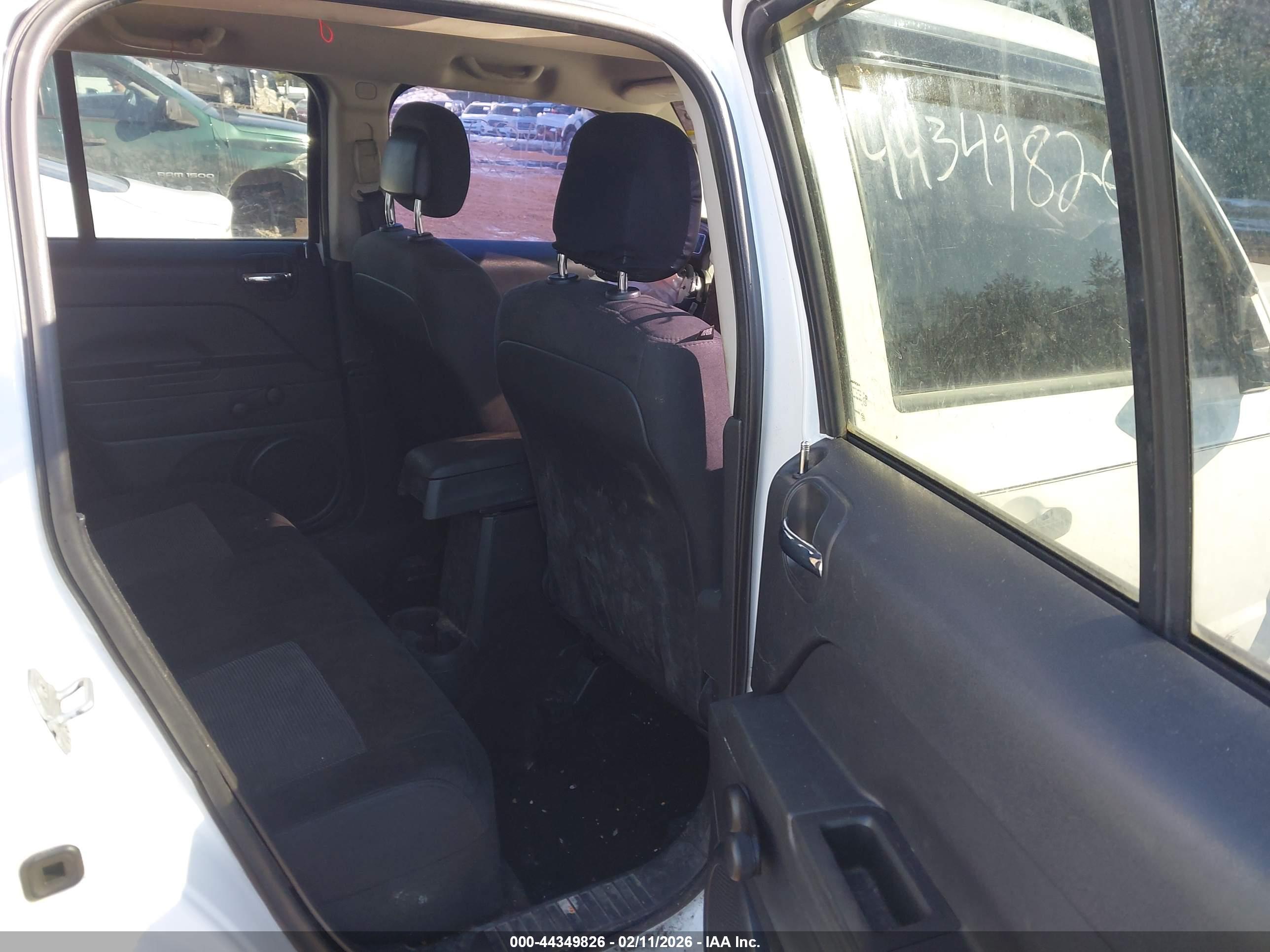 JEEP PATRIOT image 8
