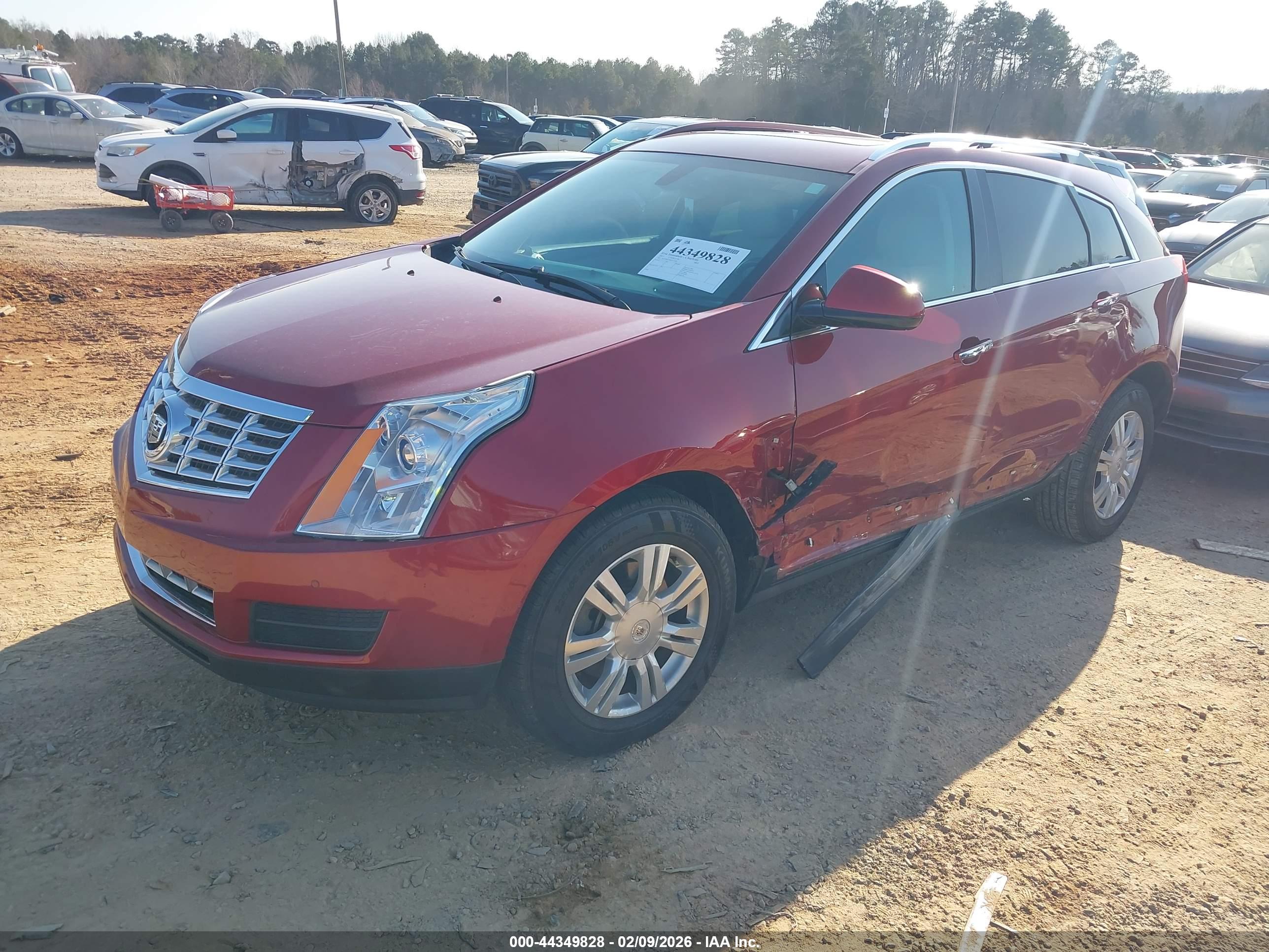CADILLAC SRX image 2