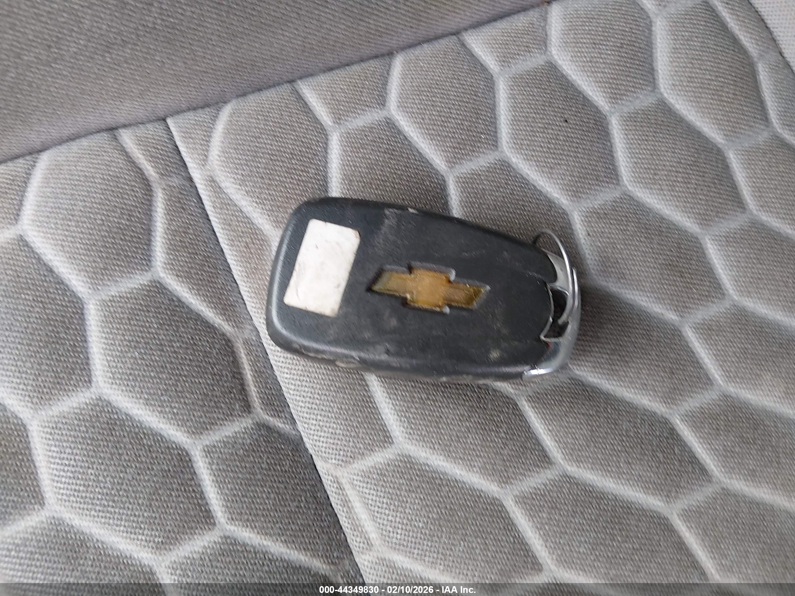 CHEVROLET EQUINOX image 11