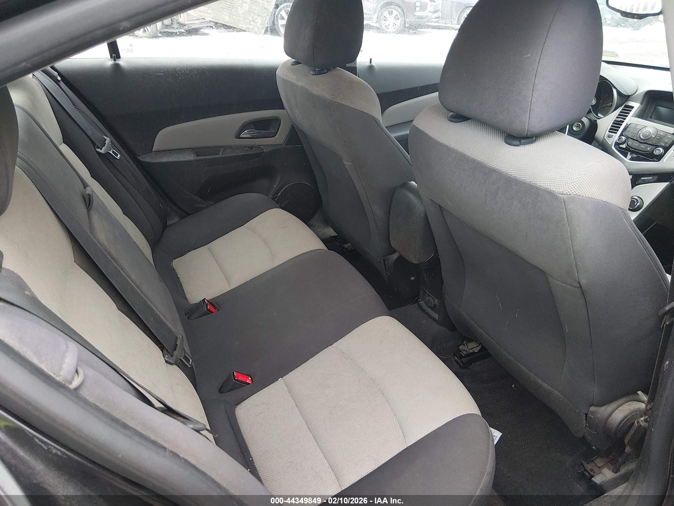 CHEVROLET CRUZE image 8