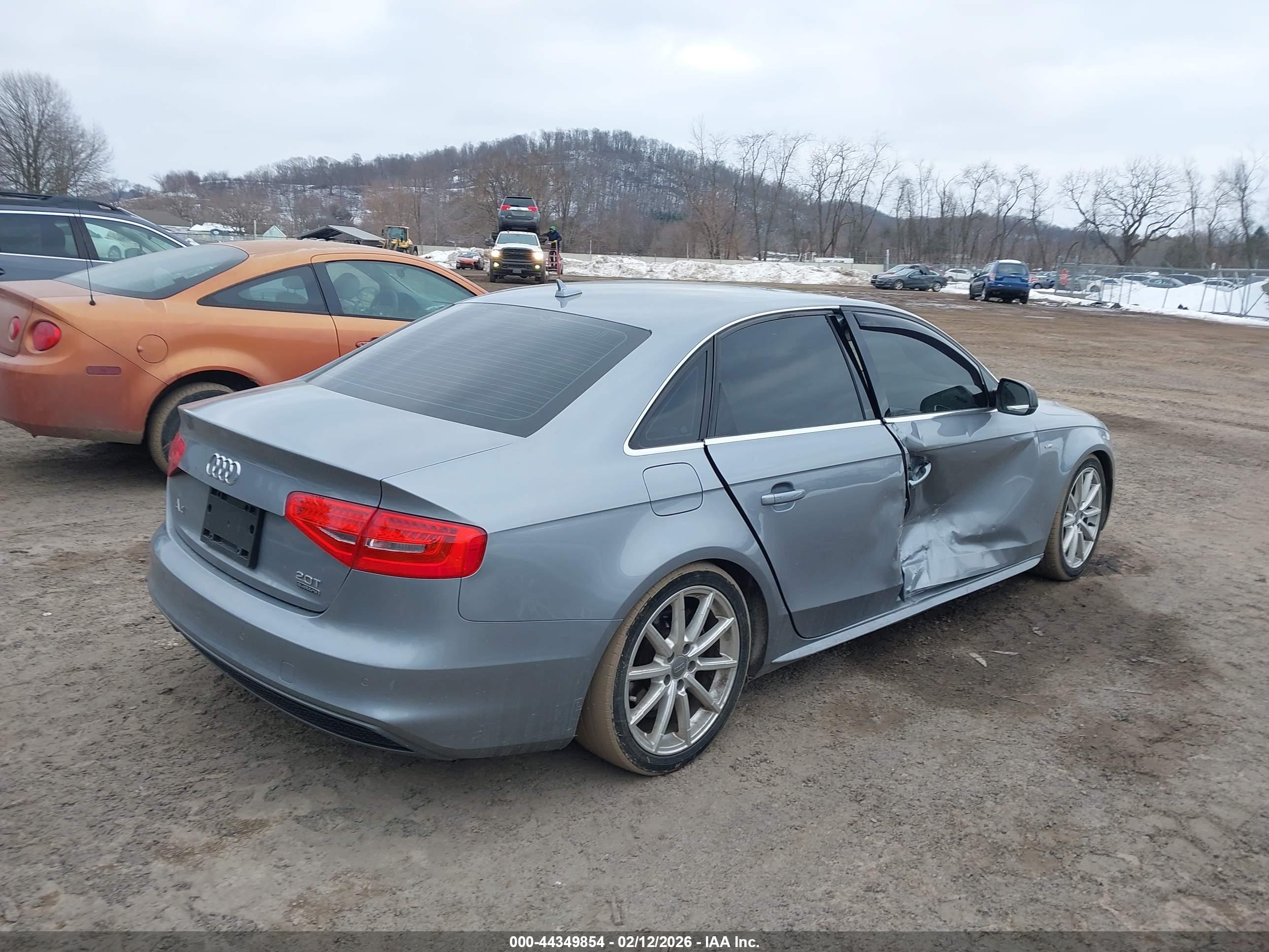 AUDI A4 image 4